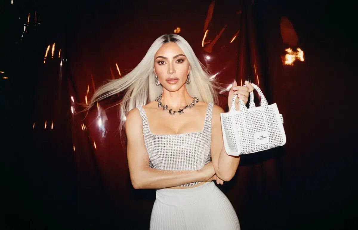 Marc Jacobs: La Marca de la Innovación y Creatividad en los Bolsos de Lujo
