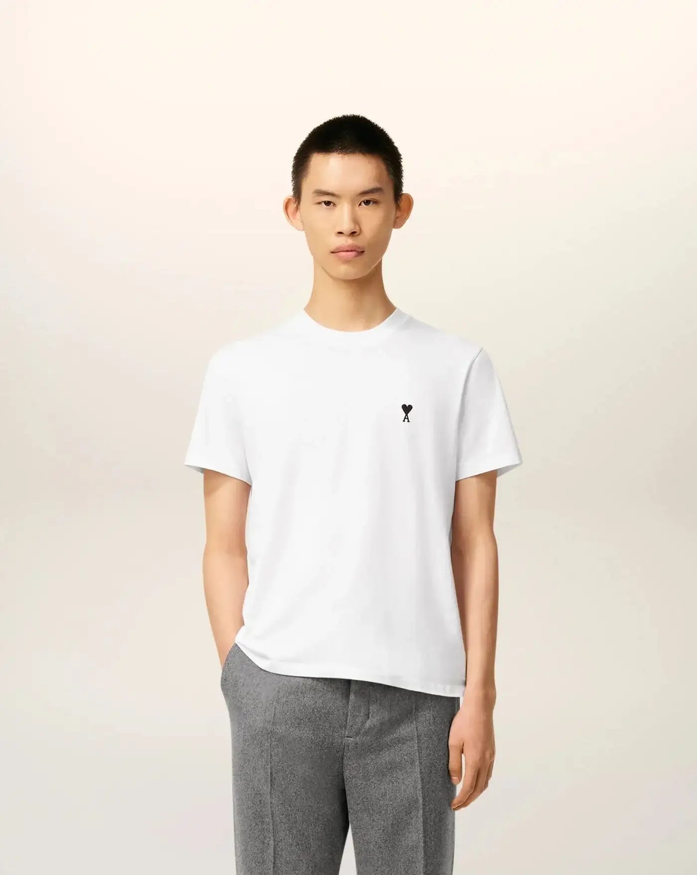 Camiseta Ami Paris Ami de Coeur HTS346724 100 AMI PARIS