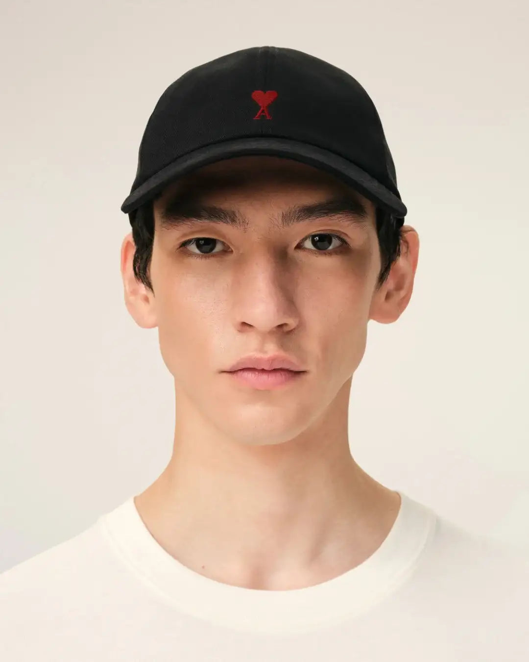 Gorra Ami Paris Quota Red Ami De Coeur Embroidery BFUCP006 AW0041 001 AMI PARIS