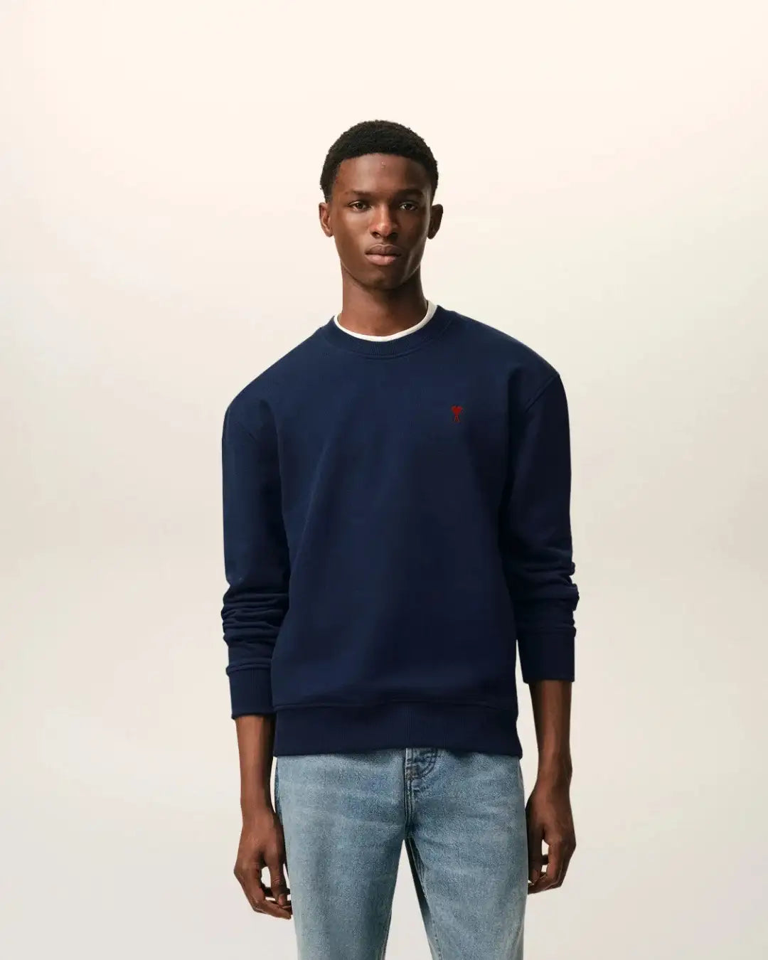 Sudadera Ami Paris Quota with Red Ami de Coeur BFUSW035 730 430 NIGHT BLUE AMI PARIS