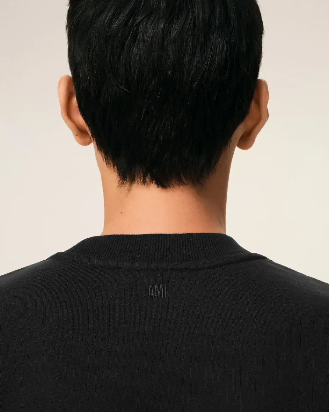 Sudadera Ami Paris with Contrasted Ami de Coeur HSW763 730 045 BLACK/WHITE CREAM AMI PARIS