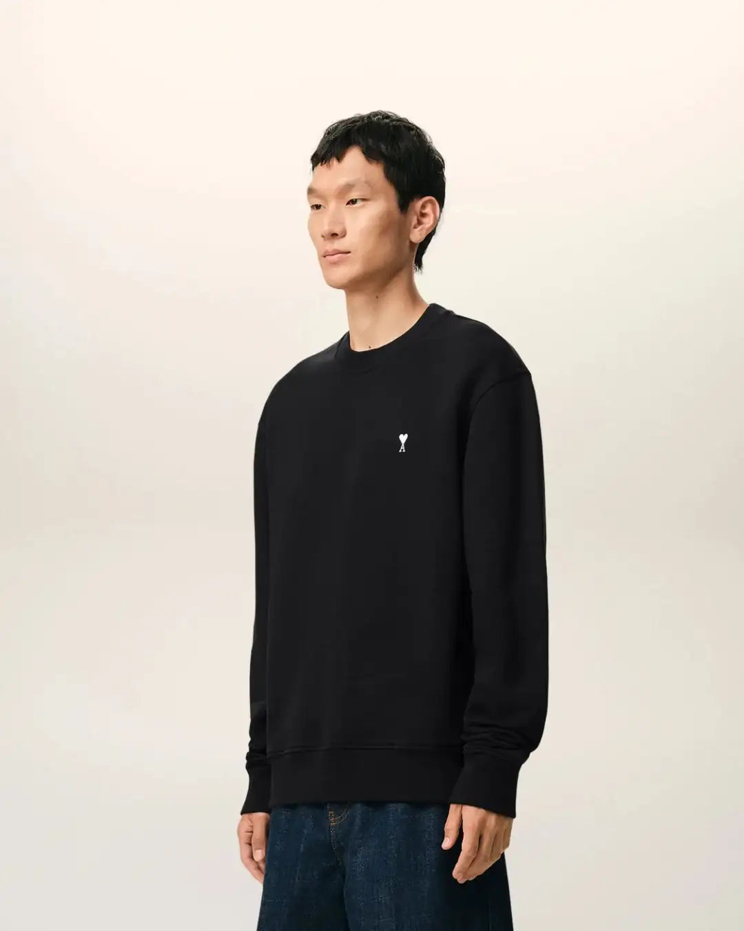 Sudadera Ami Paris with Contrasted Ami de Coeur HSW763 730 045 BLACK/WHITE CREAM AMI PARIS