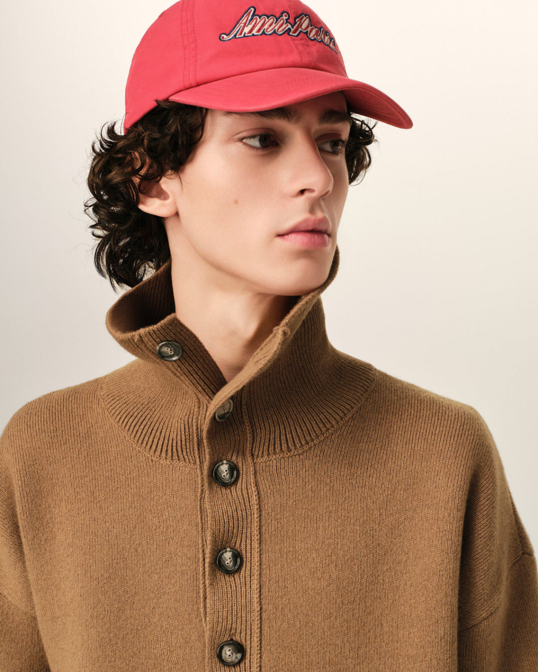 Jersey Ami Paris High Buttoned Collar Sweater UKS885 KN0192 280 CAMEL AMI PARIS