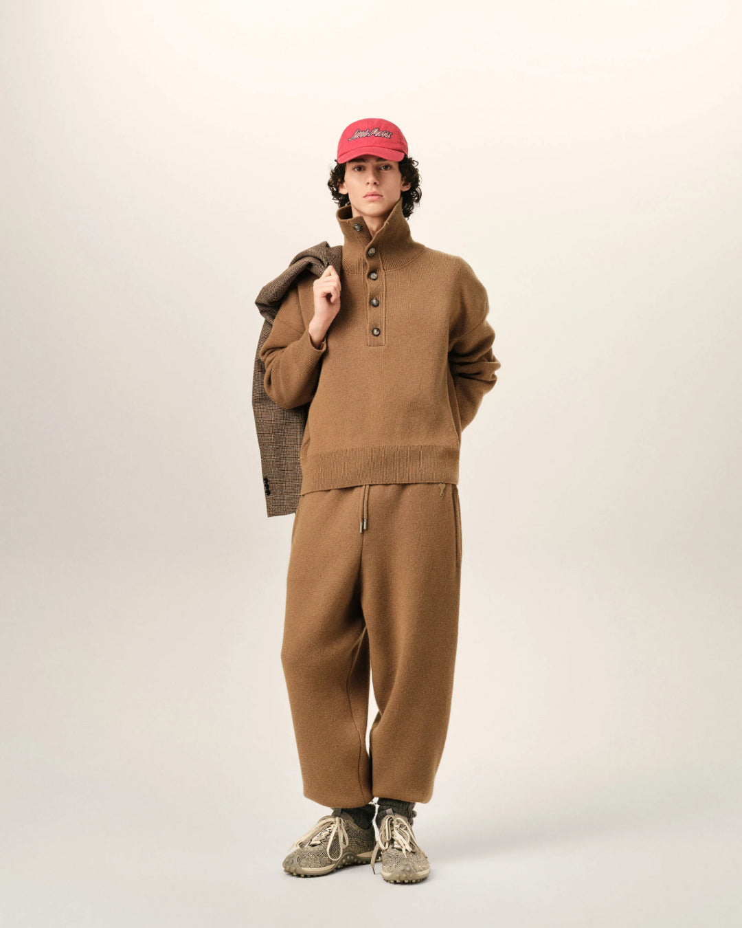 Jersey Ami Paris High Buttoned Collar Sweater UKS885 KN0192 280 CAMEL AMI PARIS