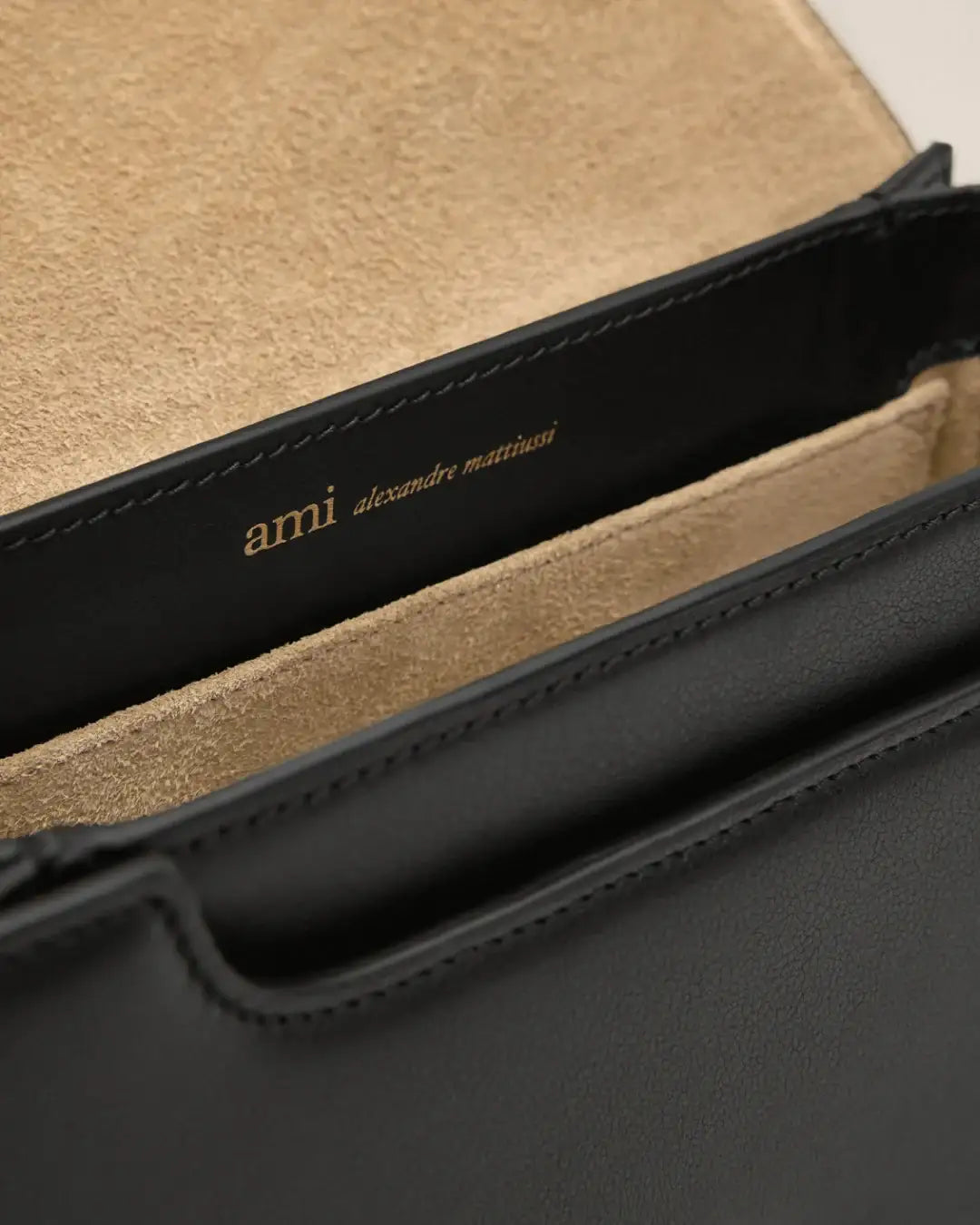 Bolso Ami Paris Paris Bag ULL717 AL0208 0015 AMI PARIS