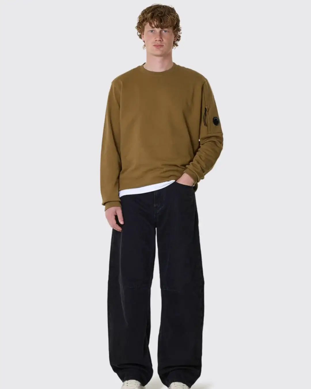 Sudadera C.P. Company Diagonal Raised Fleece Crewneck Lens 21CMSS713A 005086W 683 C.P. COMPANY