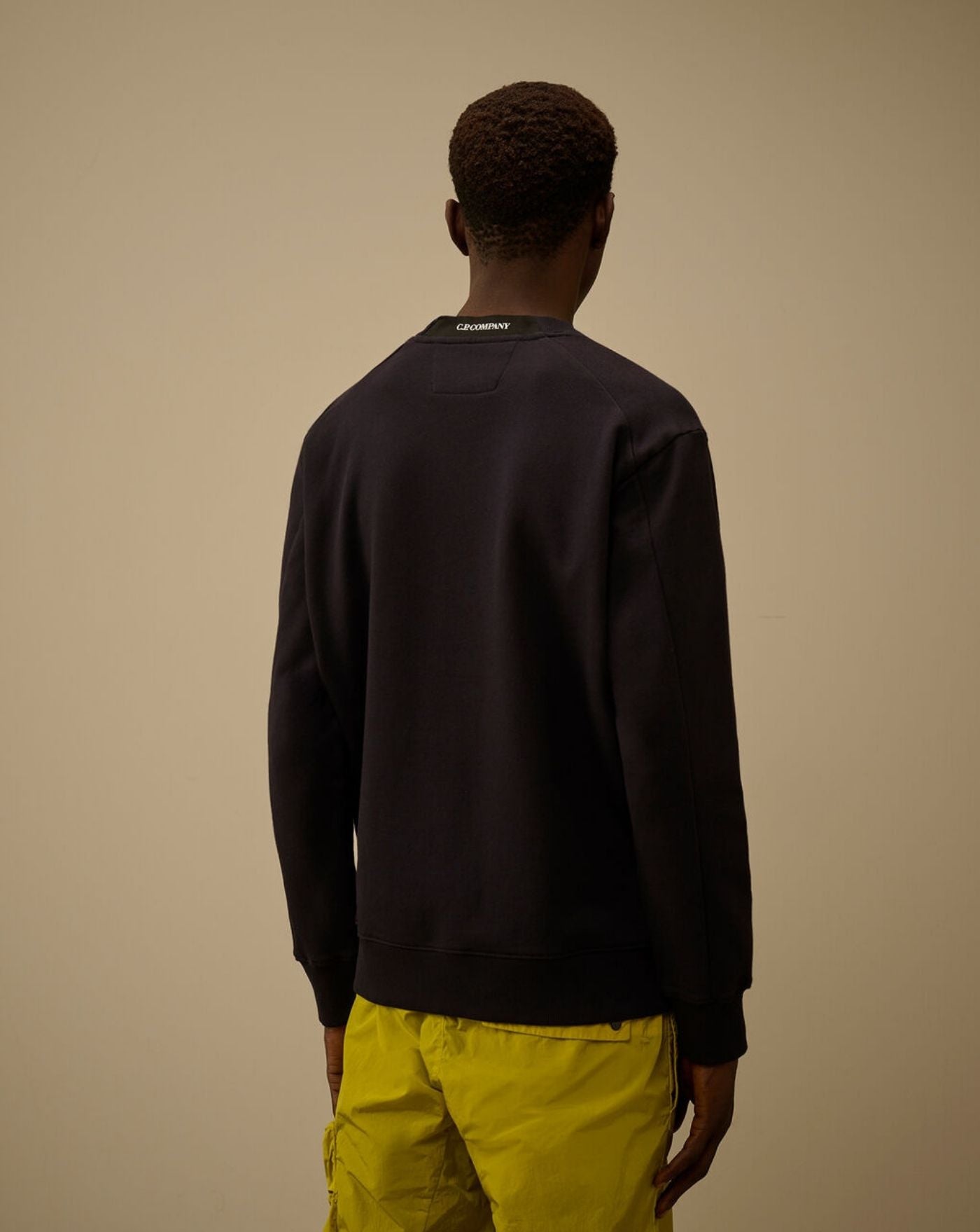 Sudadera C.P. Company Diagonal Raised Fleece Crewneck Lens RCCMSS713A005086W 888 C.P. COMPANY