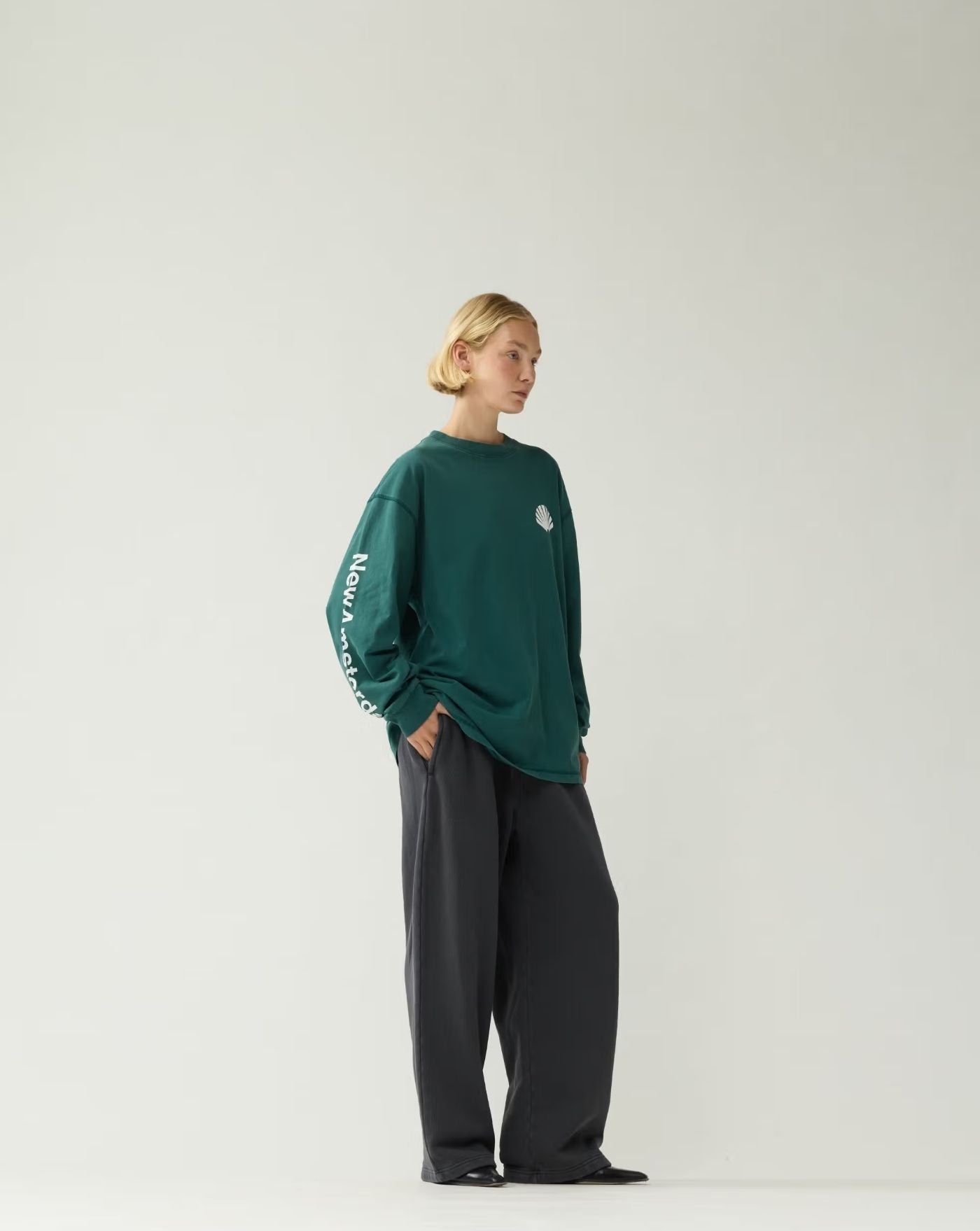 Camiseta New Amsterdam Logo Longsleeve 2602107001 BOTTLE GREEN/WHITE NEW AMSTERDAM