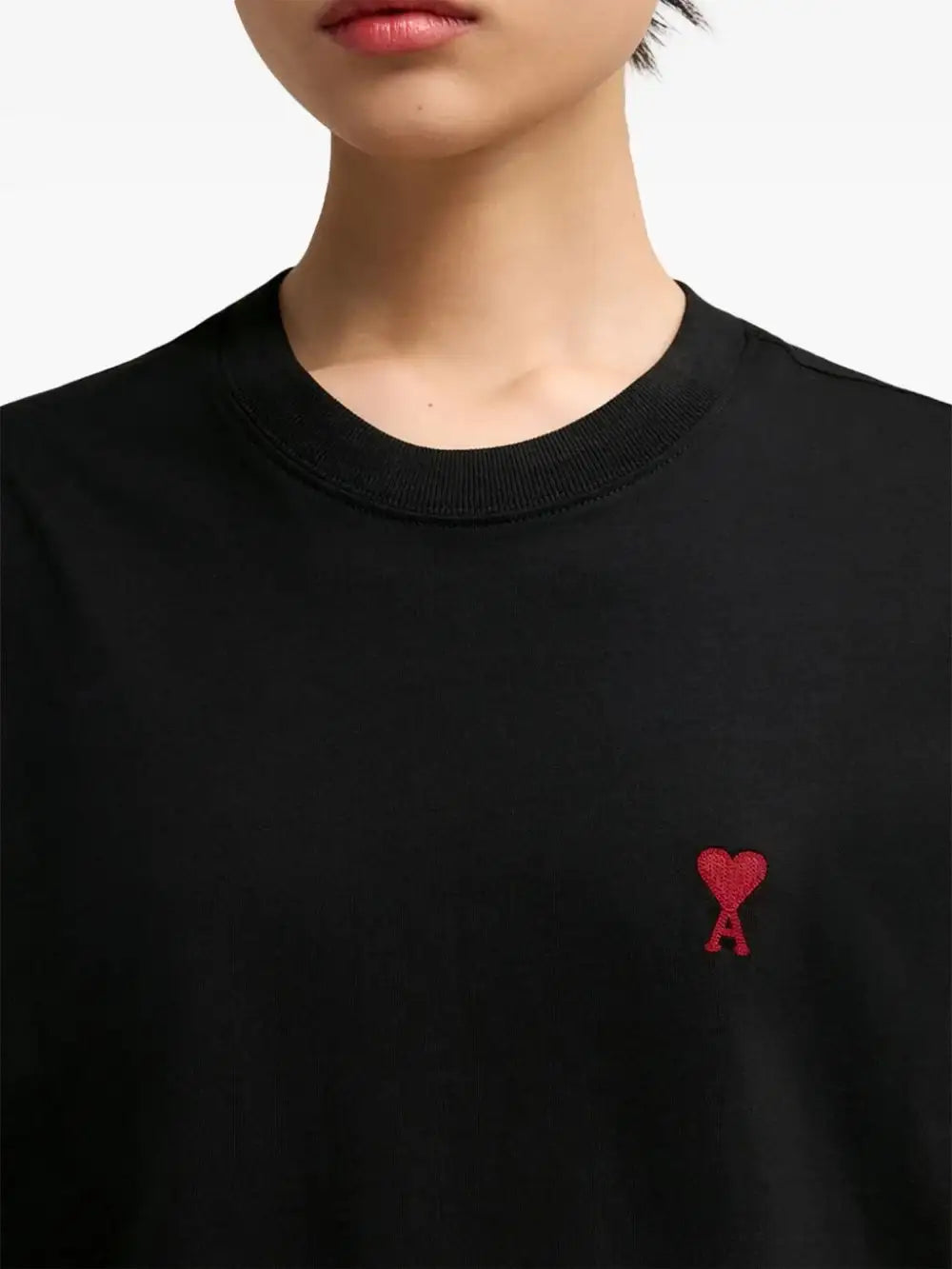 Camiseta Ami Paris Ami de Coeur BFUTS035724 001 AMI PARIS