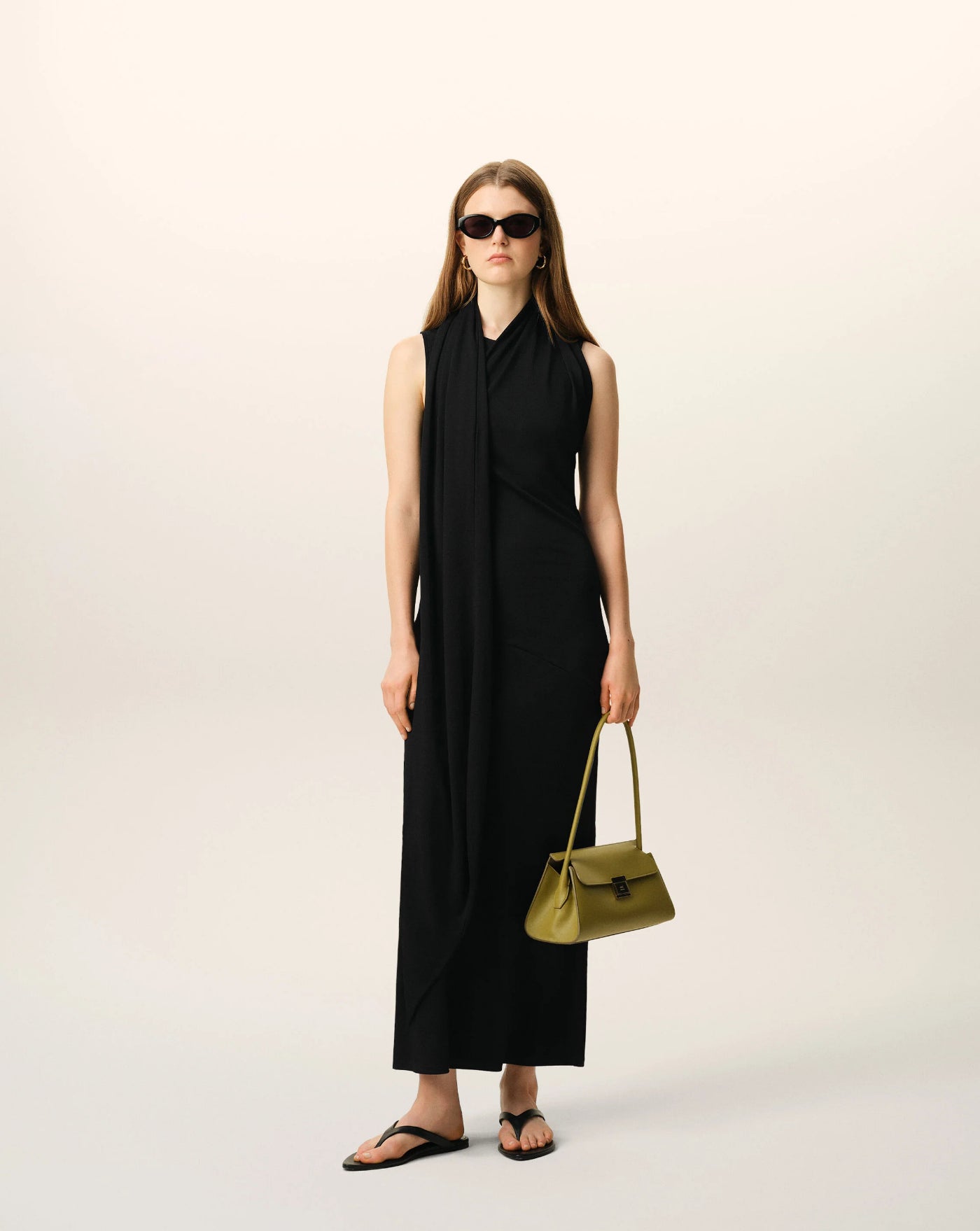 Vestido Ami Paris Sleeveless Maxi Lavalliere FDR657JE0223 001 AMI PARIS