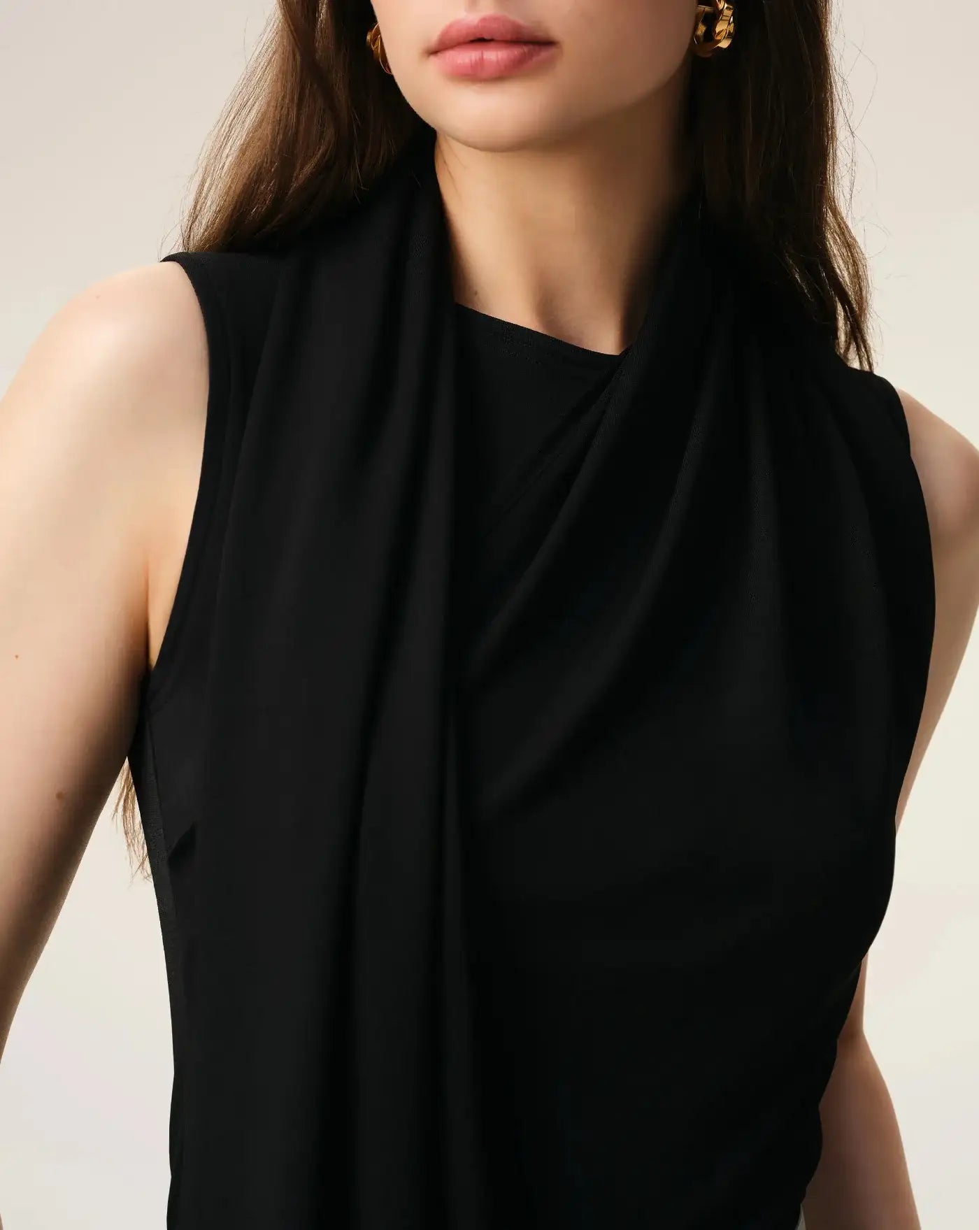 Top Ami Paris Sleeveless Lavalliere FTP827JE0223 001 AMI PARIS
