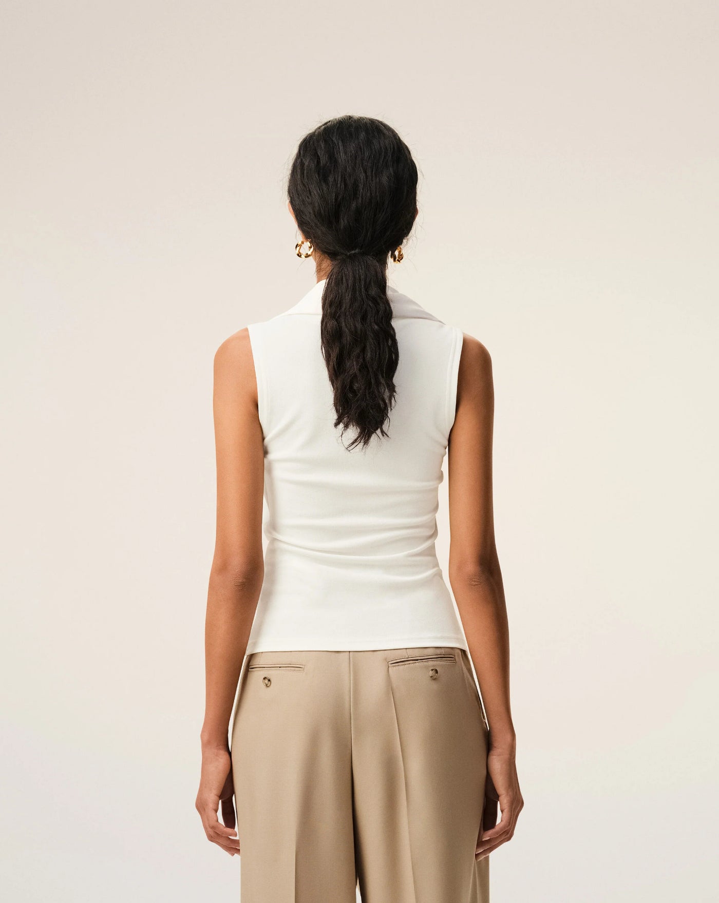 Top Ami Paris Sleeveless Lavalliere FTP827JE0223 136 AMI PARIS