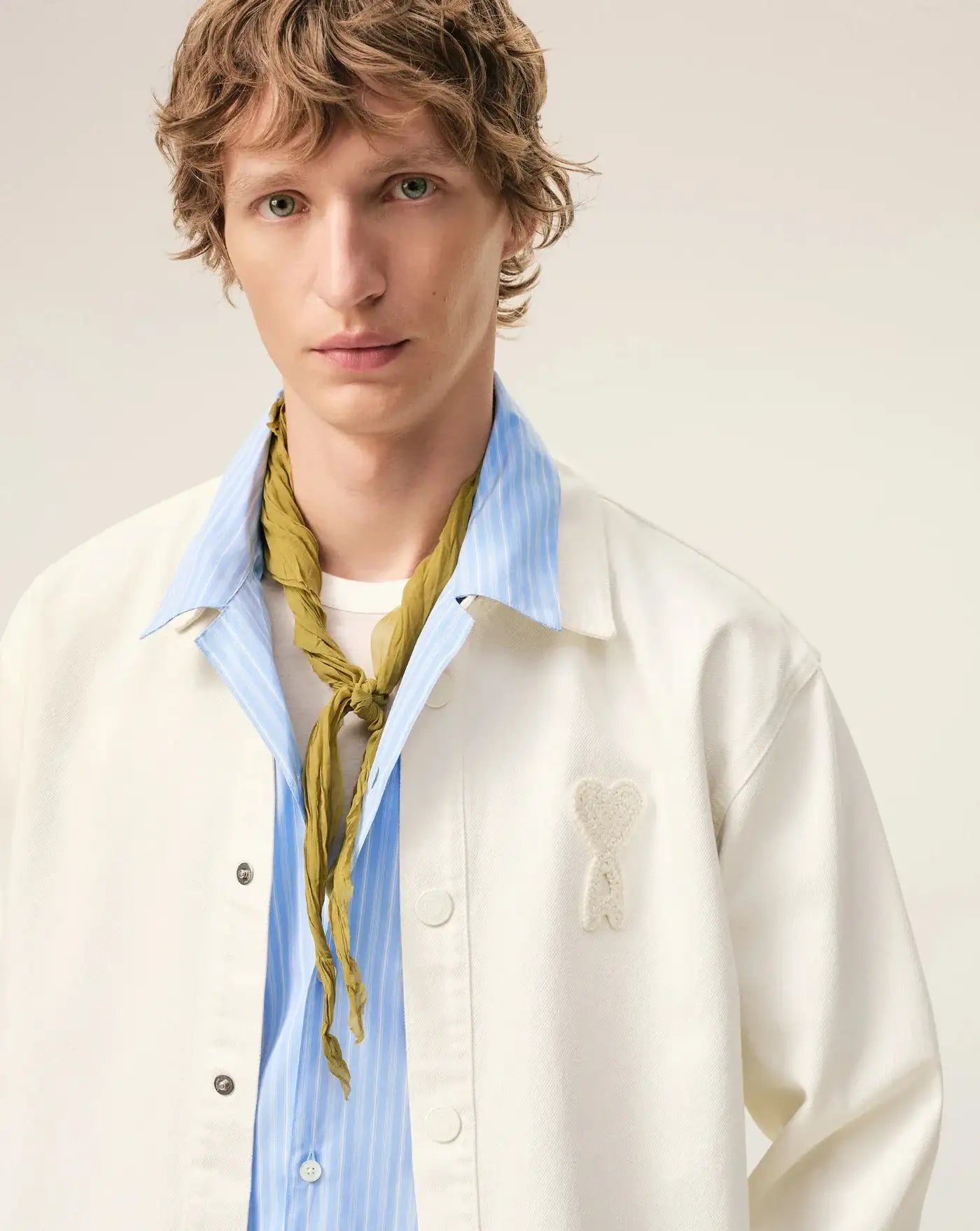 Sobrecamisa Ami Paris Overshirt Ami de Coeur UJK897DE0126 136 AMI PARIS