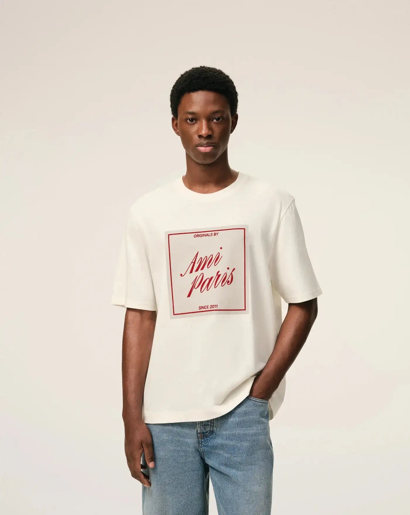 Camiseta Ami Paris Heritage Print T-shirt UTS385726 136 AMI PARIS