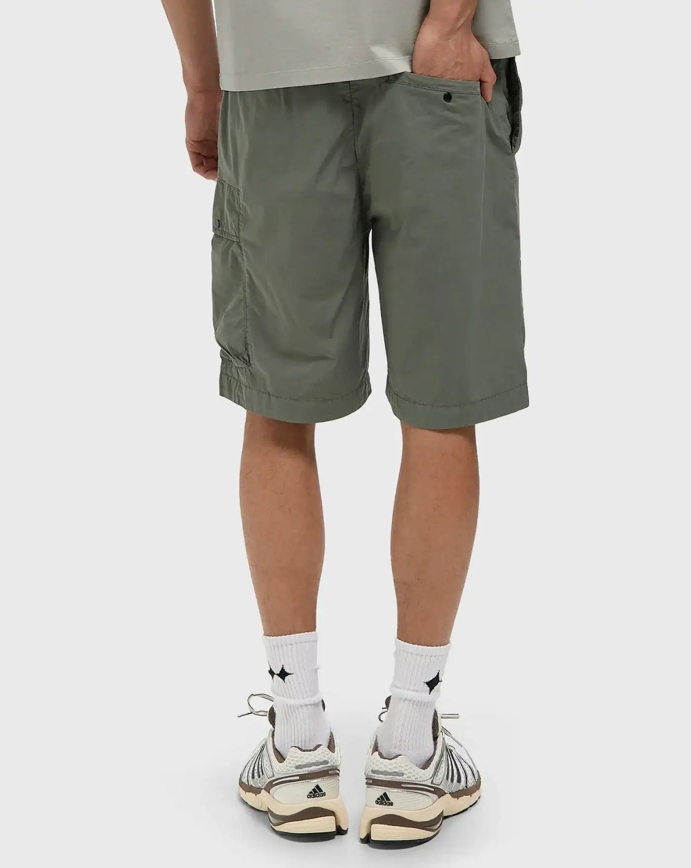 Bermuda C.P. Company Cargo Shorts 20CMBE254A006439G 668 LAUREL WREAT C.P. COMPANY