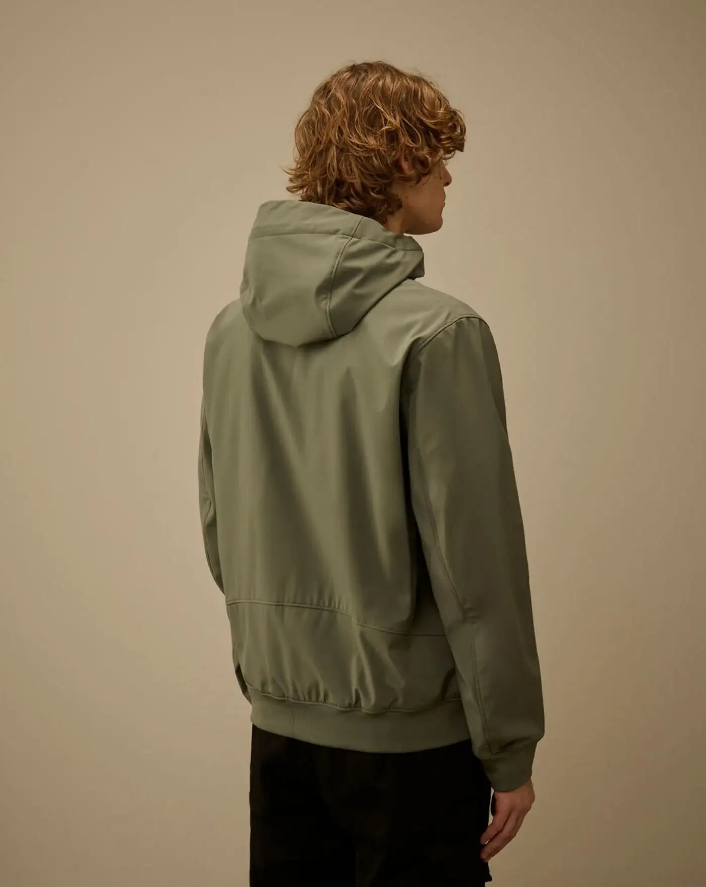 Chaqueta C.P. Company Shell-R Hooded Lens Jacket 20CMOW729A005968A 668 LAUREL WREAT C.P. COMPANY
