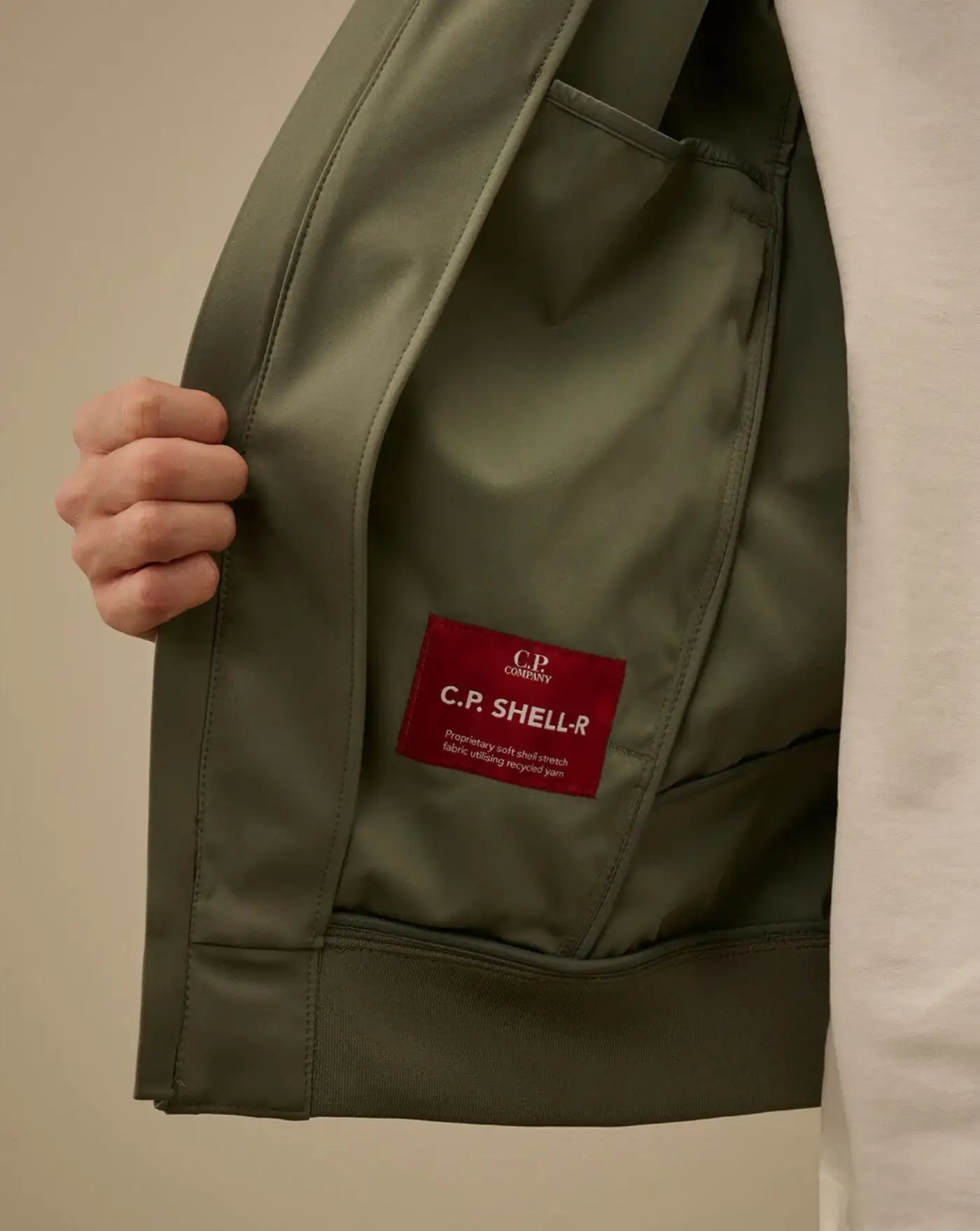 Chaqueta C.P. Company Shell-R Hooded Lens Jacket 20CMOW729A005968A 668 LAUREL WREAT C.P. COMPANY