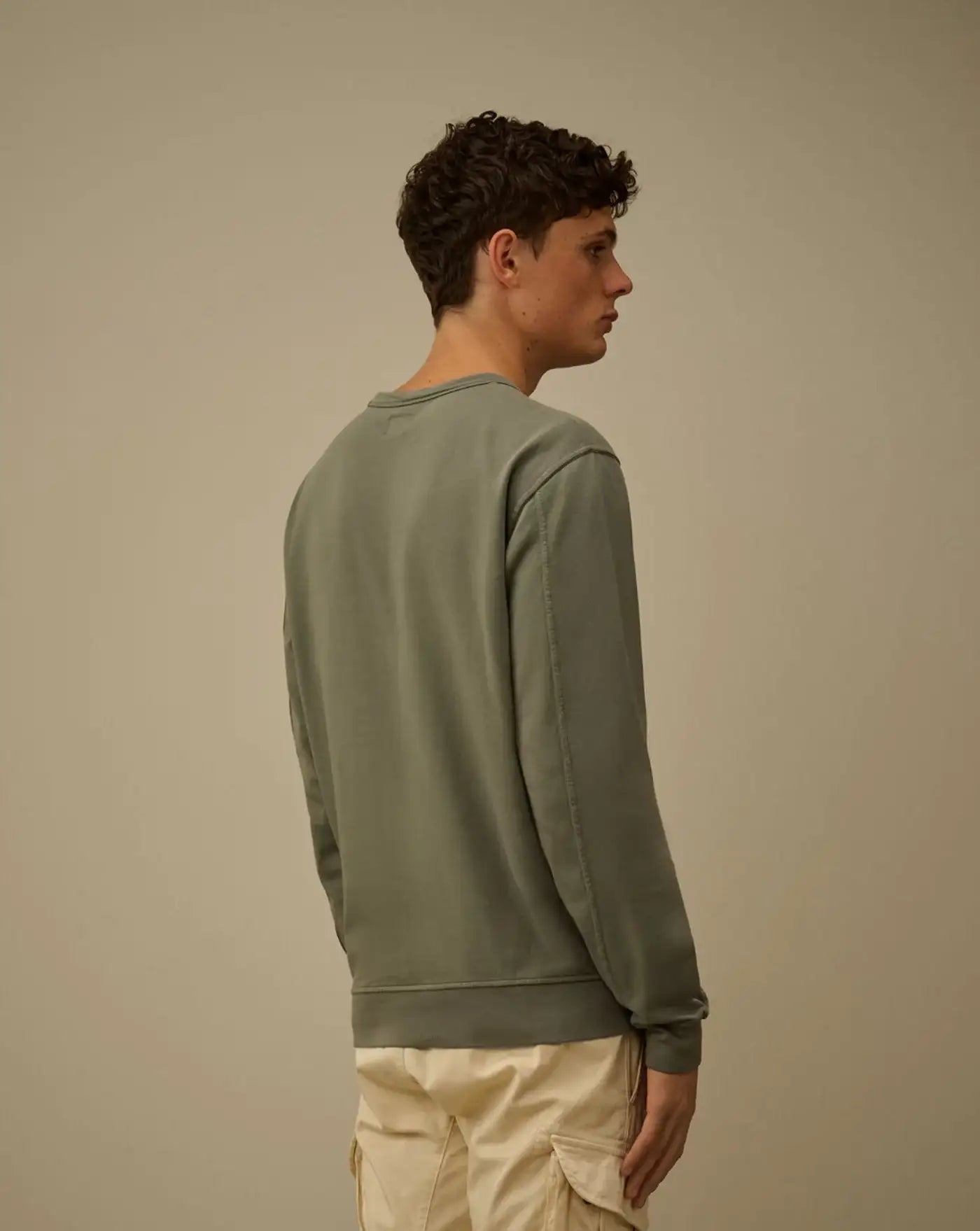 Sudadera C.P. Company Light Fleece Crewneck Sweatshirt 20CMSS711A002246G 921 GUNMETAL C.P. COMPANY