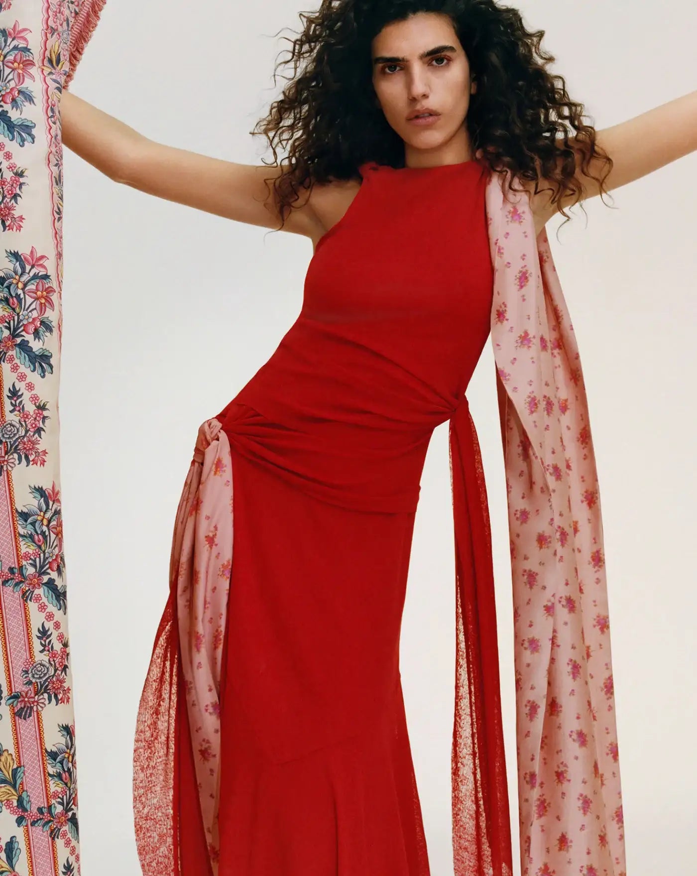 Vestido Ganni Long Dress in Marl Mesh<BR/> A1030487 06P GOJI BERRY GANNI