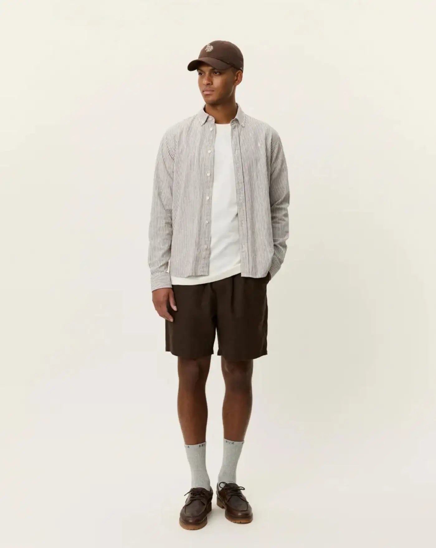 Camisa Les Deux Konrad Stripe 1001330 826TEAK BROWN LES DEUX