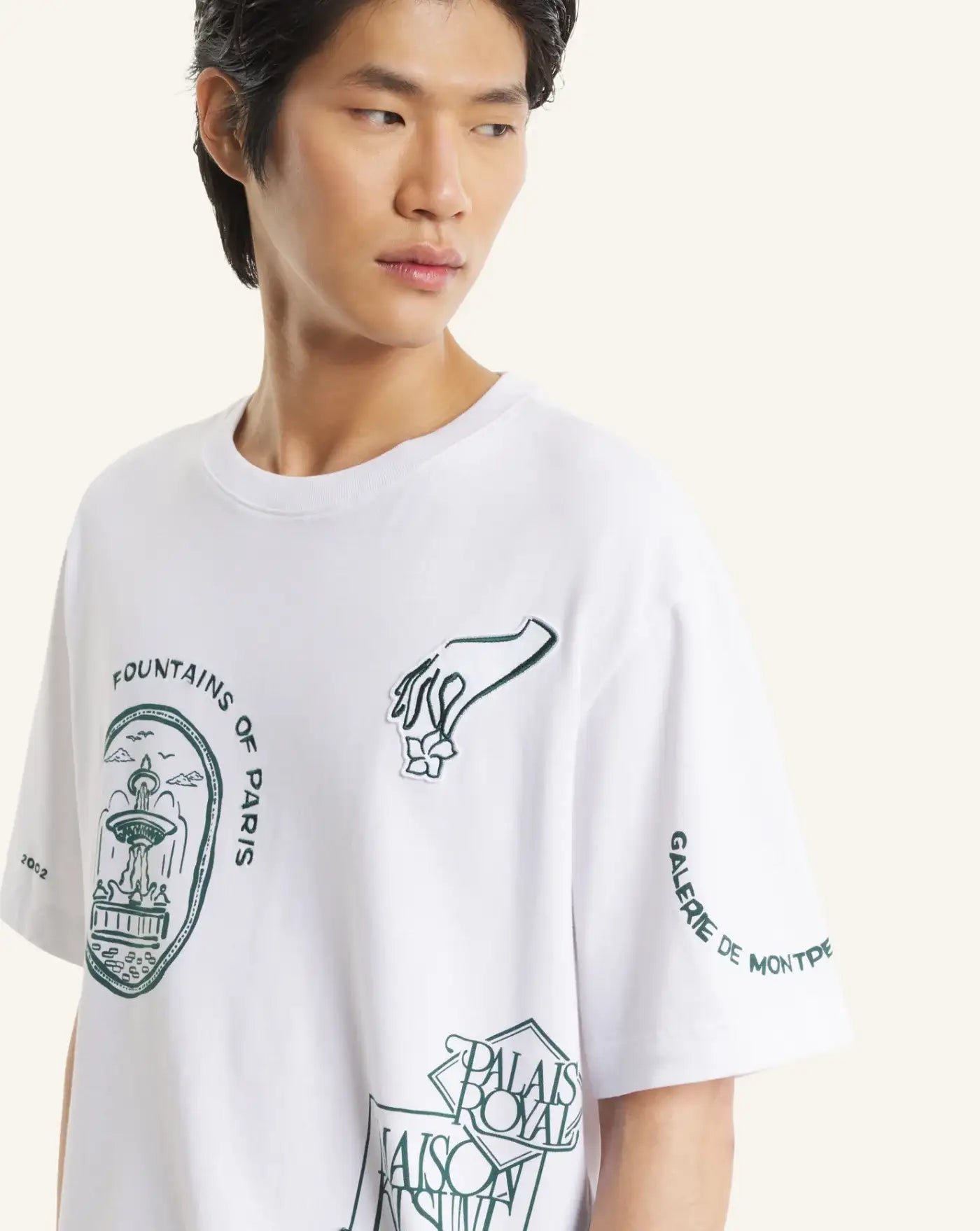 Camiseta Maison Kitsune Art Nouveau Stamps QM00107KJ0119 P100 MAISON KITSUNE