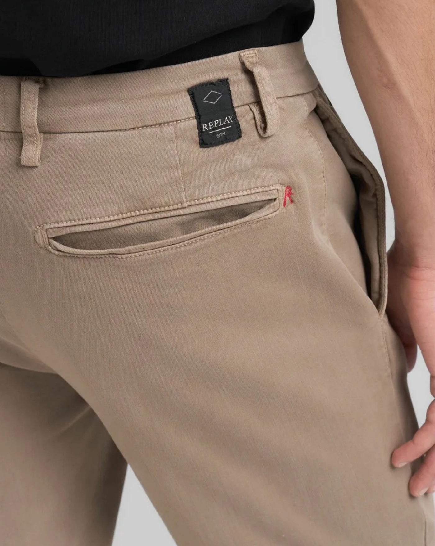 Pantalon Replay Benni Hyperflex M9722E0328366197 020 REPLAY