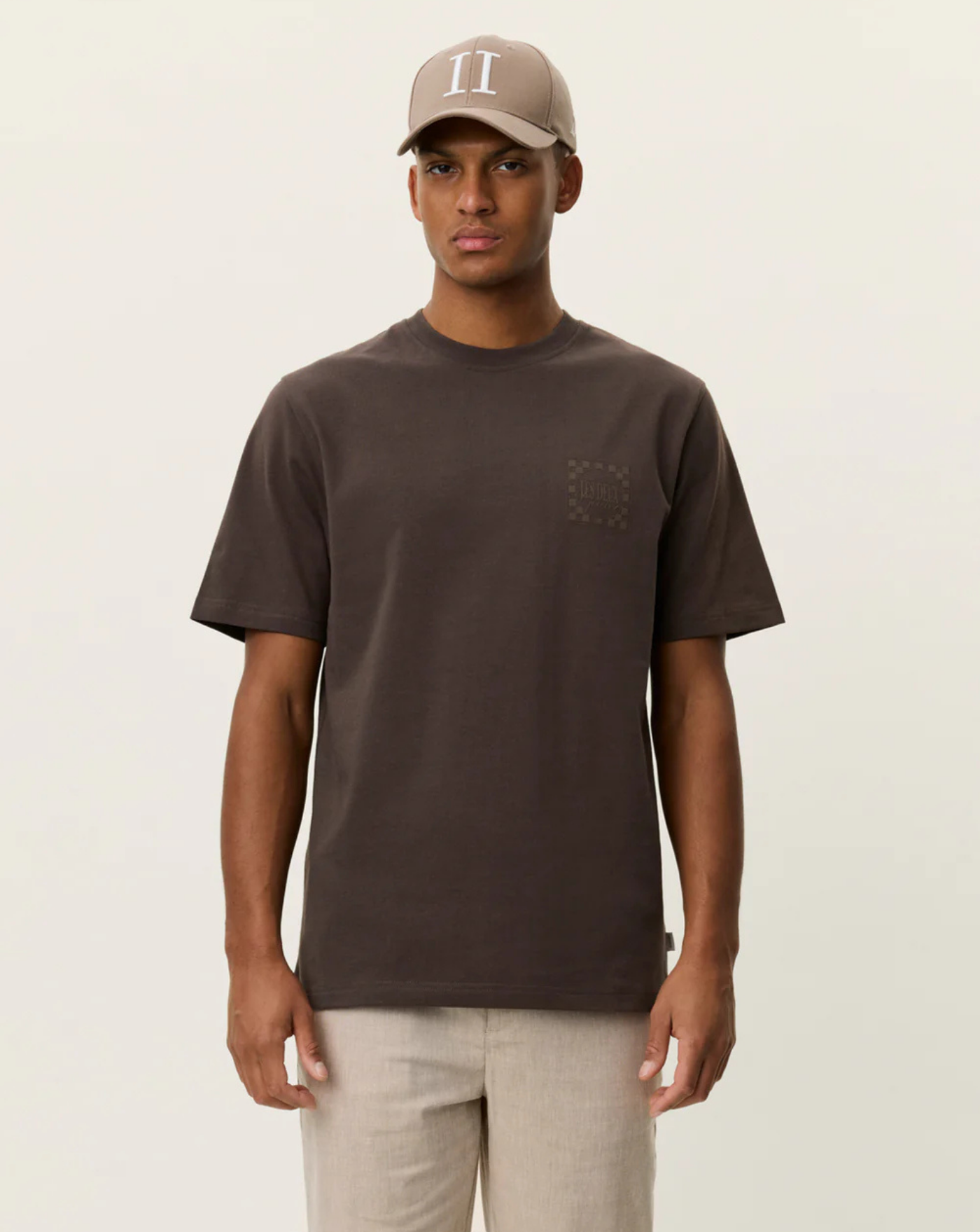 Camiseta Les Deux Ben Goods T-shirt 1001506 962TURKISH COFFE BROWN LES DEUX