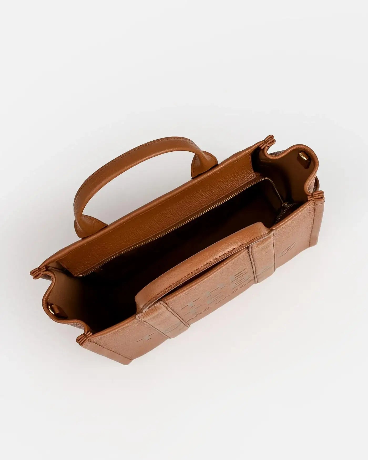 H004L01PF21 212 MARC JACOBS