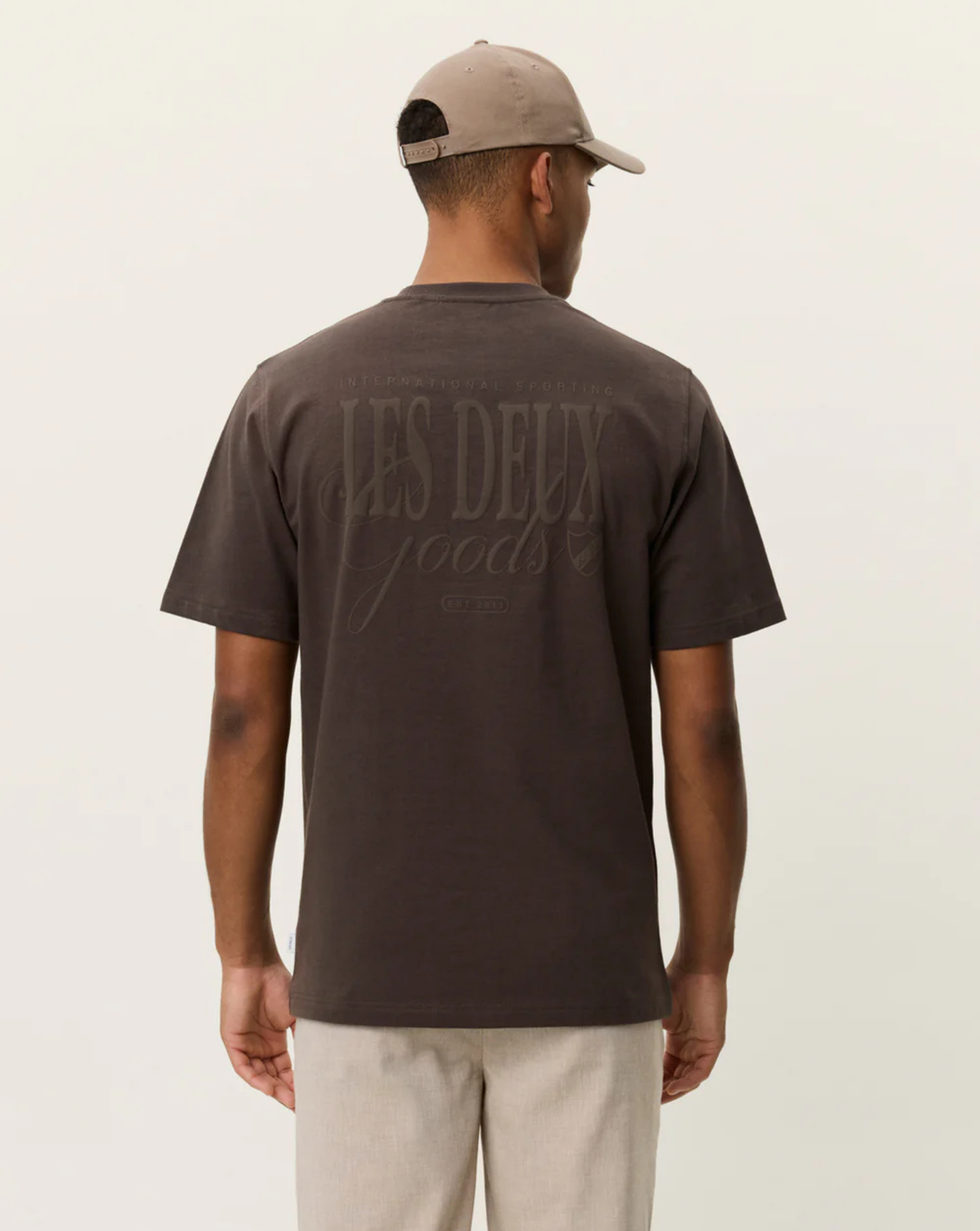 Camiseta Les Deux Ben Goods T-shirt 1001506 962TURKISH COFFE BROWN LES DEUX