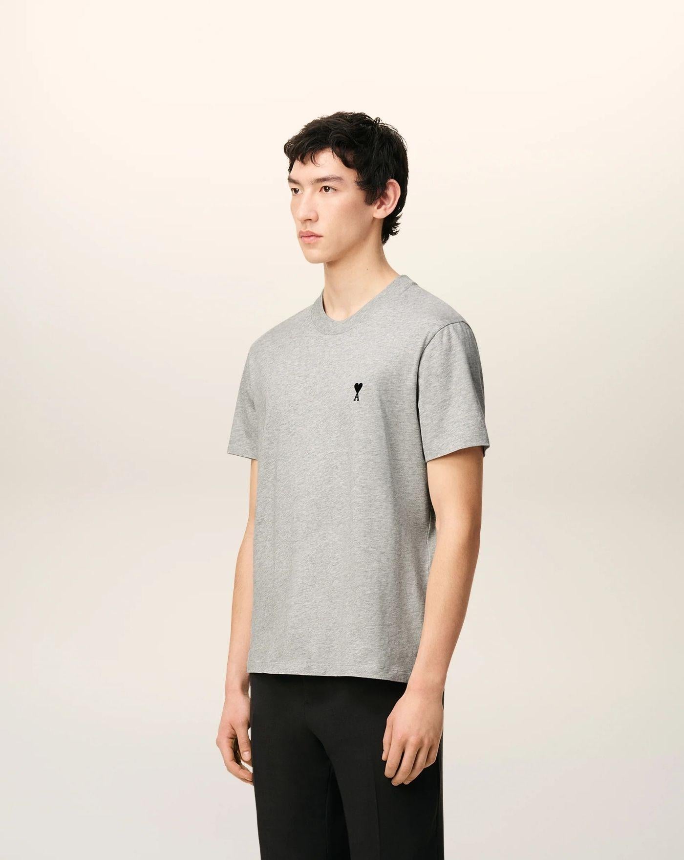 Camiseta Ami Paris Ami de Coeur HTS346724 0951 AMI PARIS