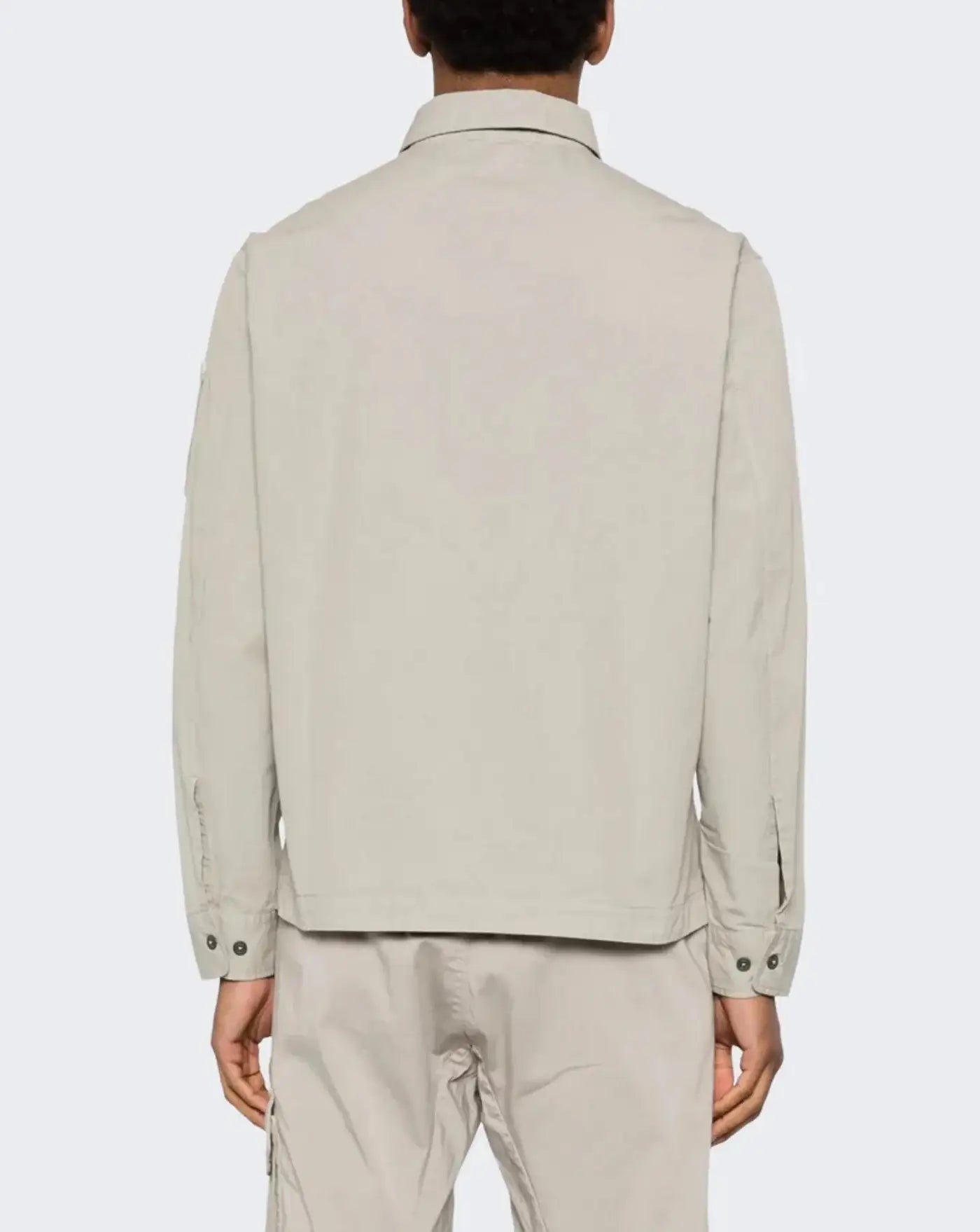 Chaqueta C.P. Company Organic Gabardine Zipped Lens Overshirt 20CMOS156A110143G 904 DOVE C.P. COMPANY