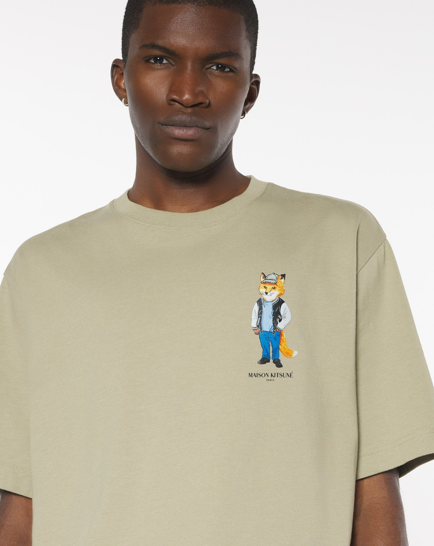 Camiseta Maison Kitsune Dressed Fox PM00120KJ0119 0302 MAISON KITSUNE