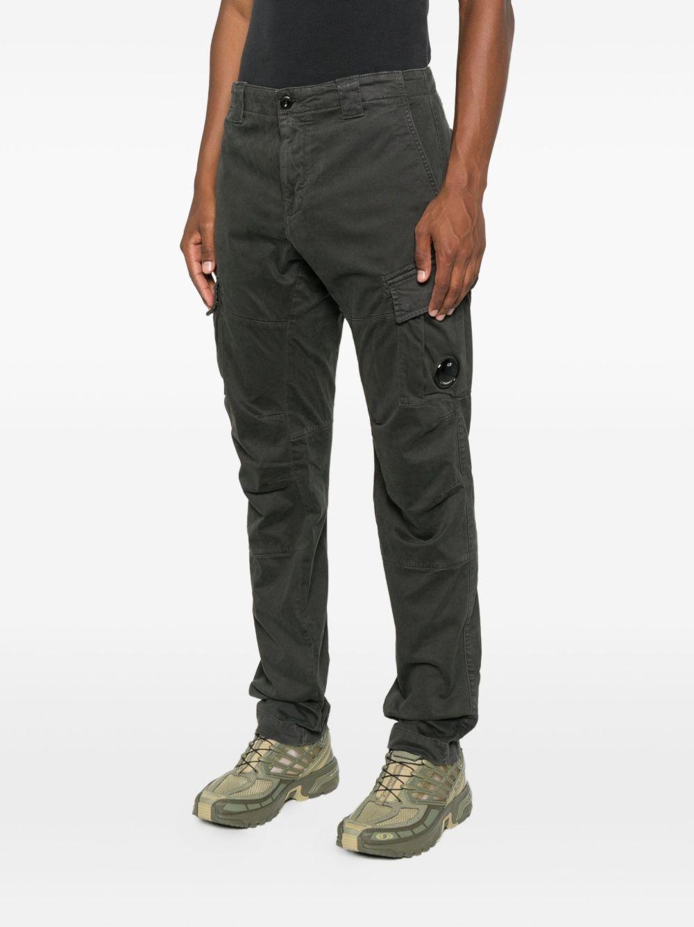 Pantalon C.P. Company Cargo Pant in Stretch Satin 19CMPA731A005529G 978 C.P. COMPANY