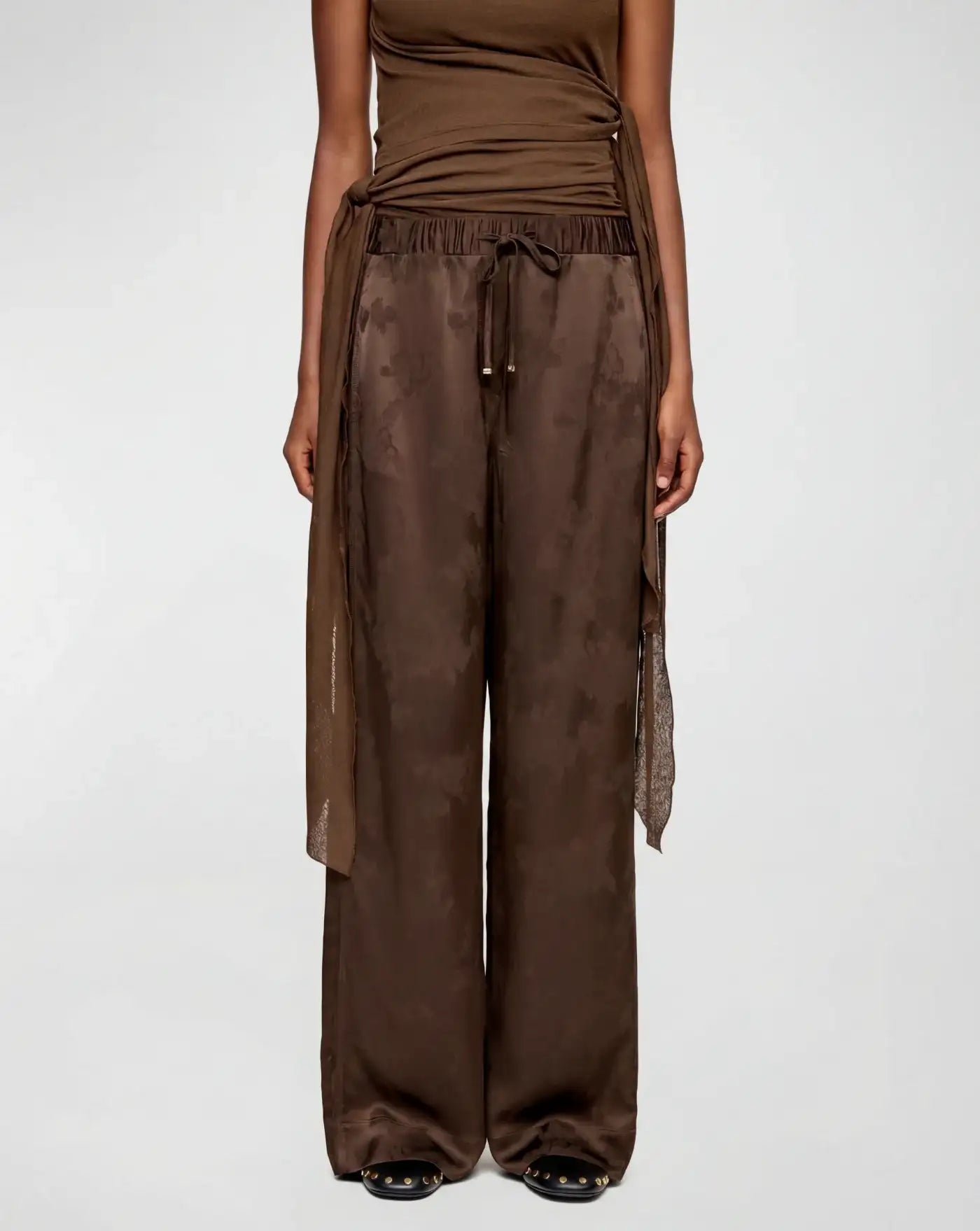Pantalones elásticos de jacquard satinado fluido A1080120 ZWX DEMITASSE GANNI