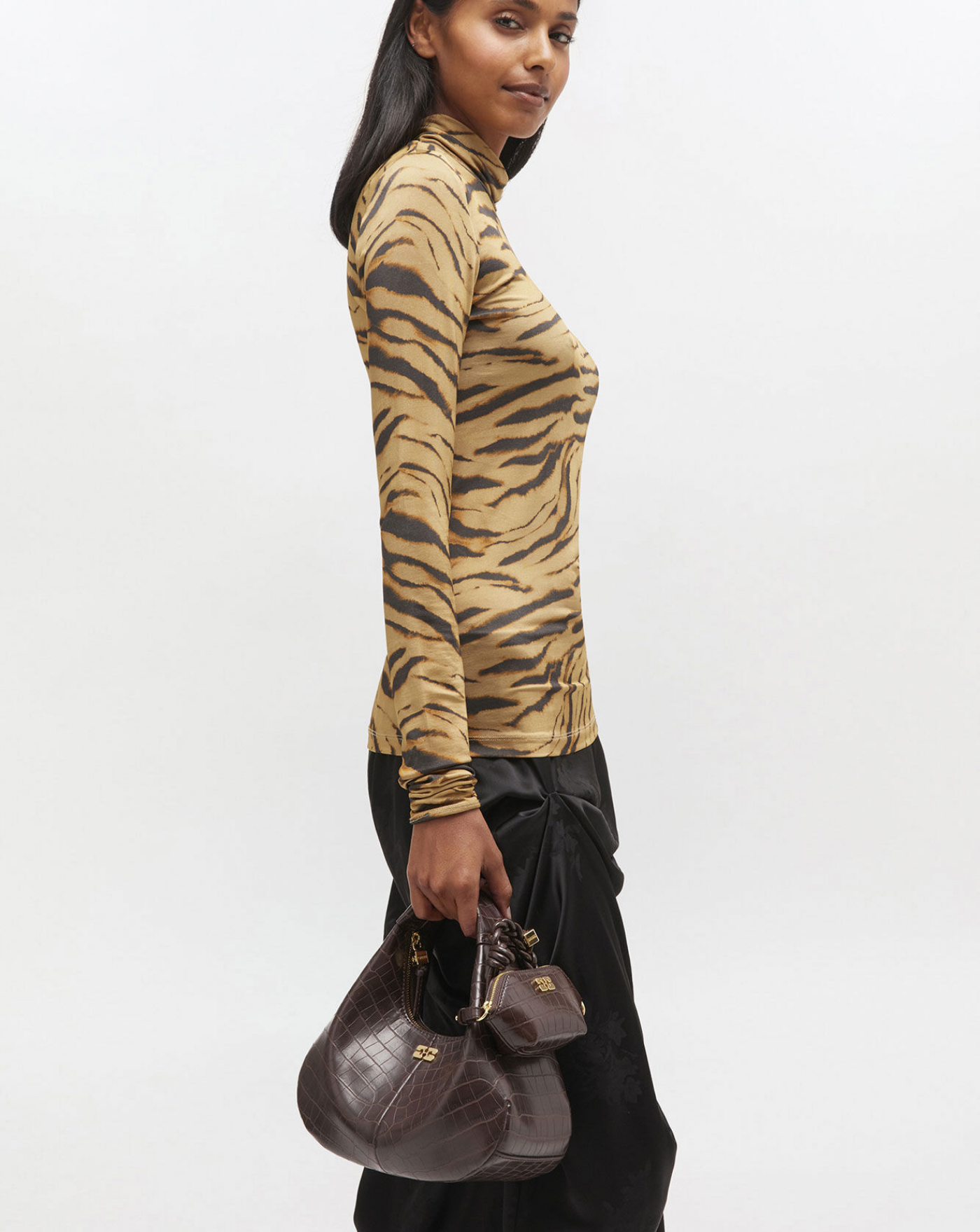 Bolso Ganni Hobo A7291 890 GANNI