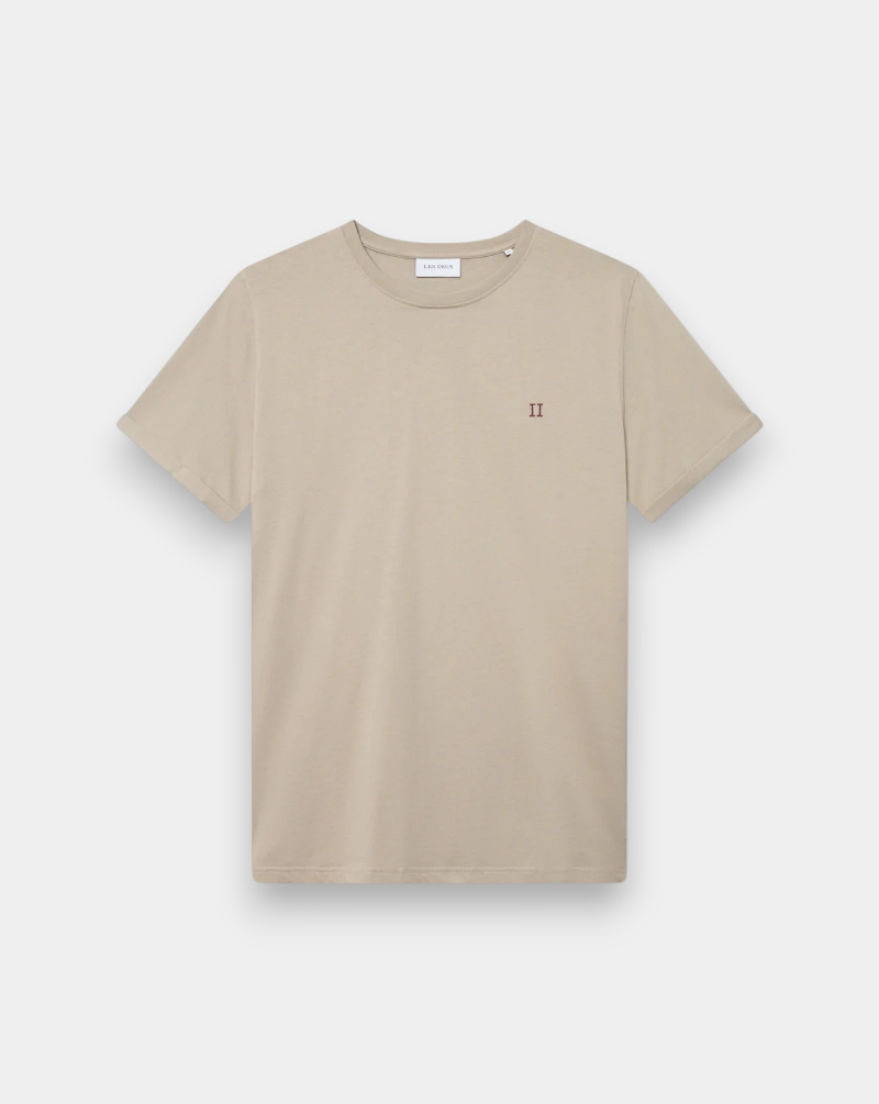 norregaard contrast t-shirt 1000201 810 LES DEUX