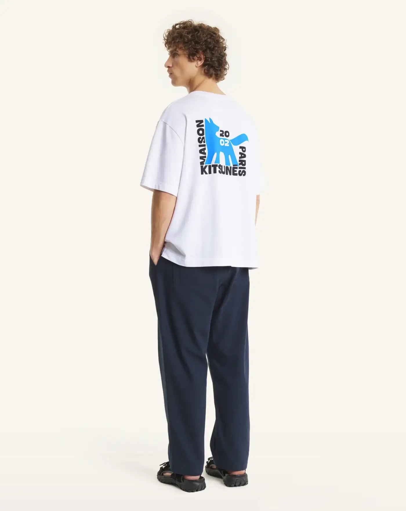 Camiseta Maison Kitsune Gallery Fox QM00111KJ0119 P100 MAISON KITSUNE