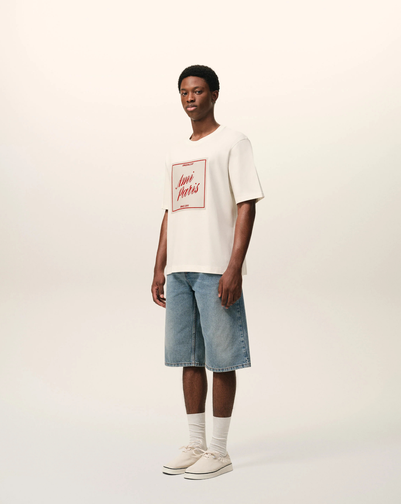 Camiseta Ami Paris Heritage Print T-shirt UTS385726 136 AMI PARIS