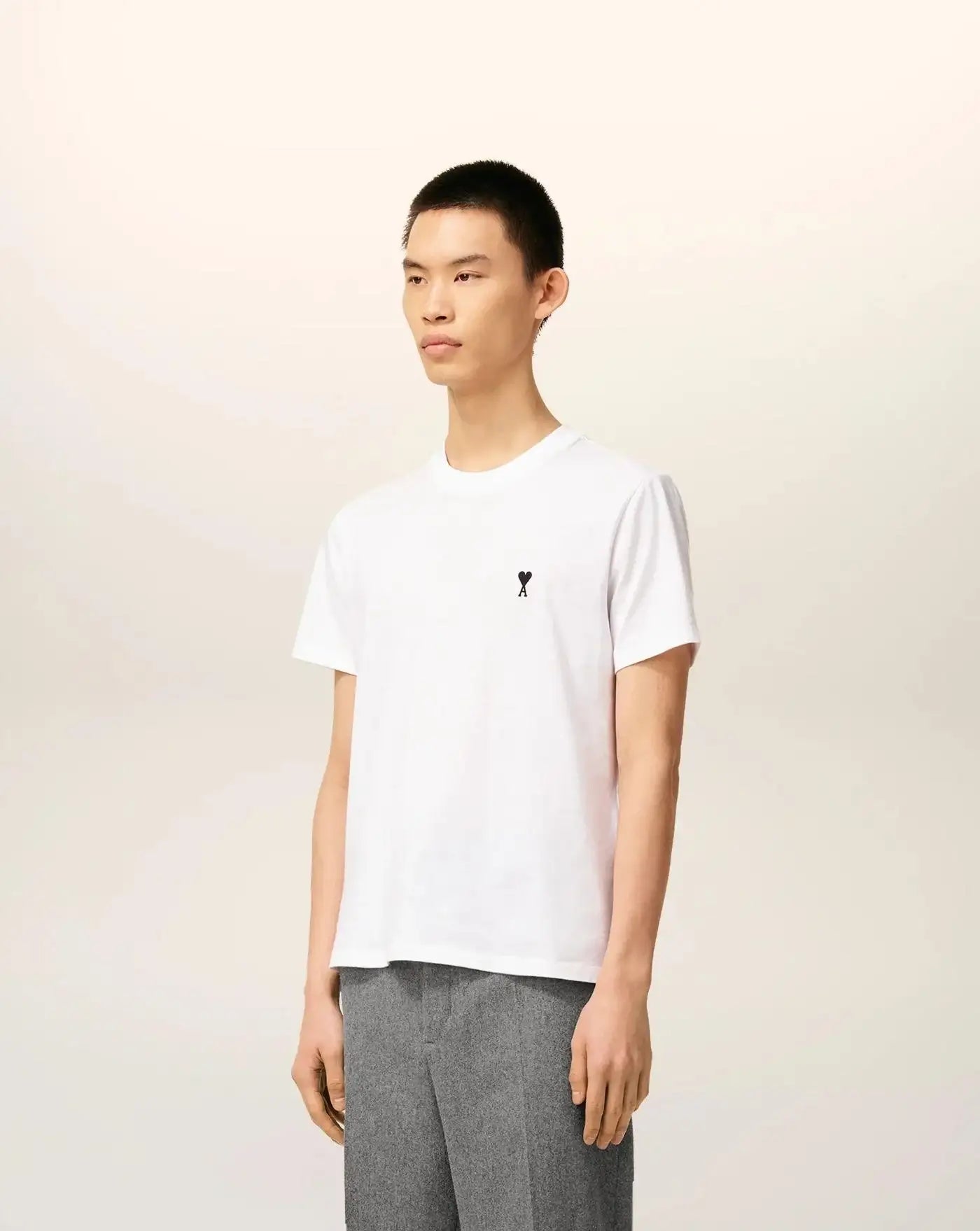 Camiseta Ami Paris Ami de Coeur HTS346724 100 AMI PARIS