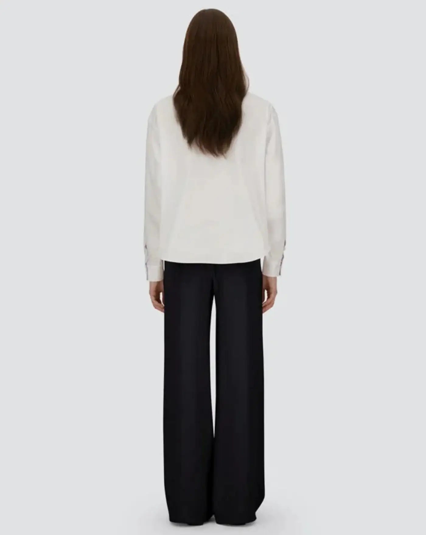 Pantalon Herno Gamba Larga PT000176D12755 9300 HERNO