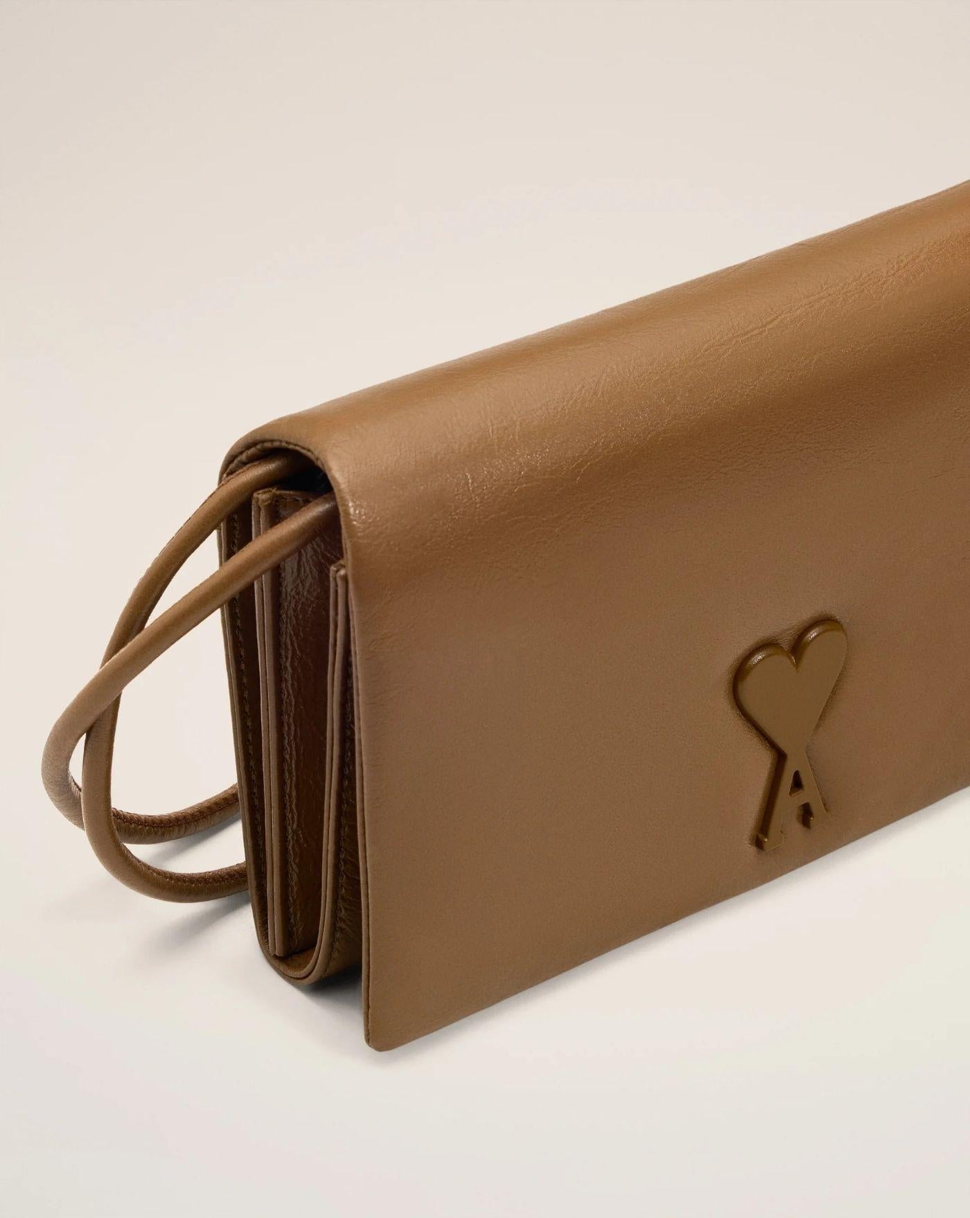 Bolso Ami Paris Voulez Vous Wallet Strap ULL164AL0052 216 AMI PARIS