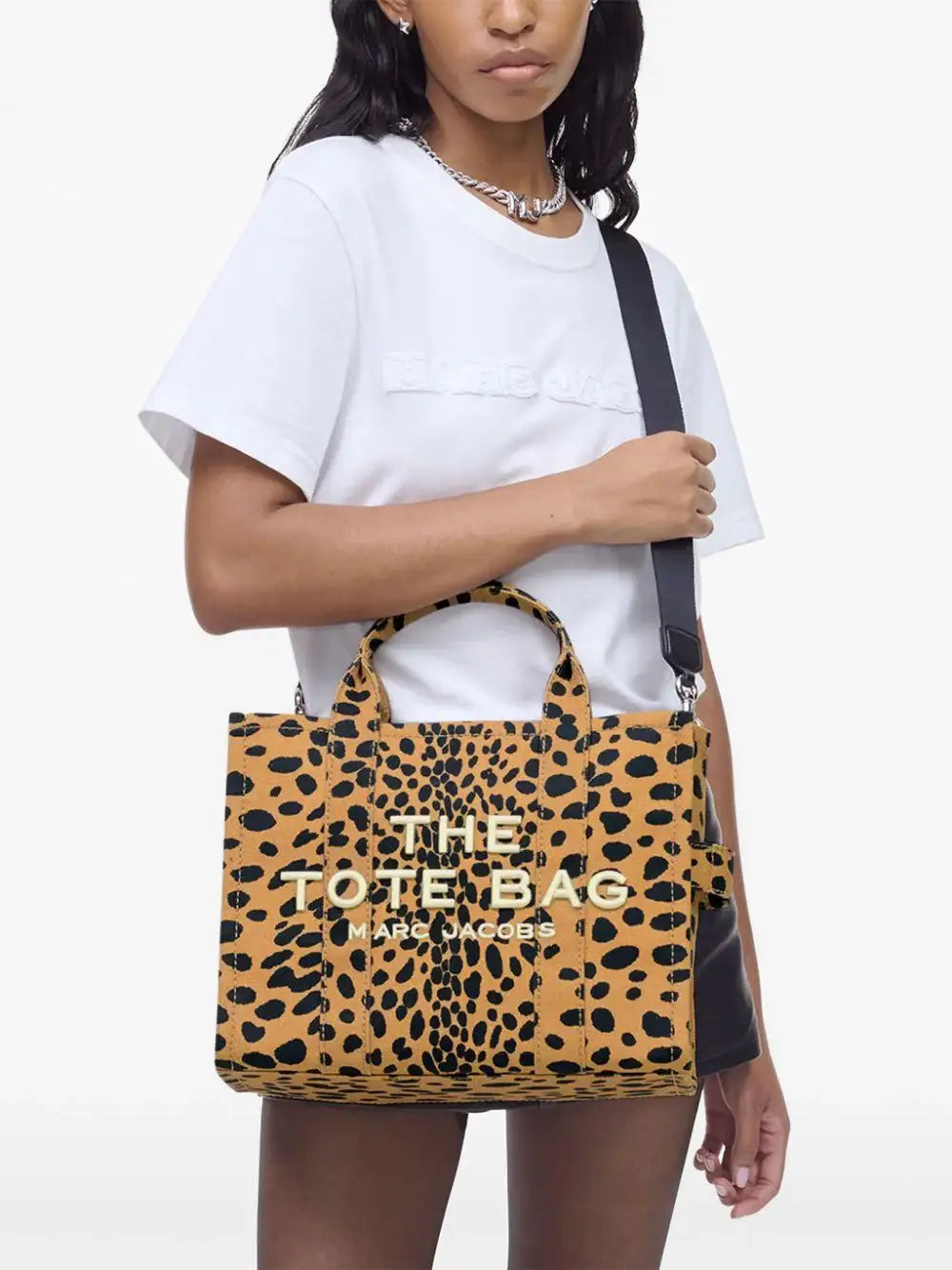 Bolso Marc Jacobs The Medium Tote 2R4HTT002H03 002 MARC JACOBS