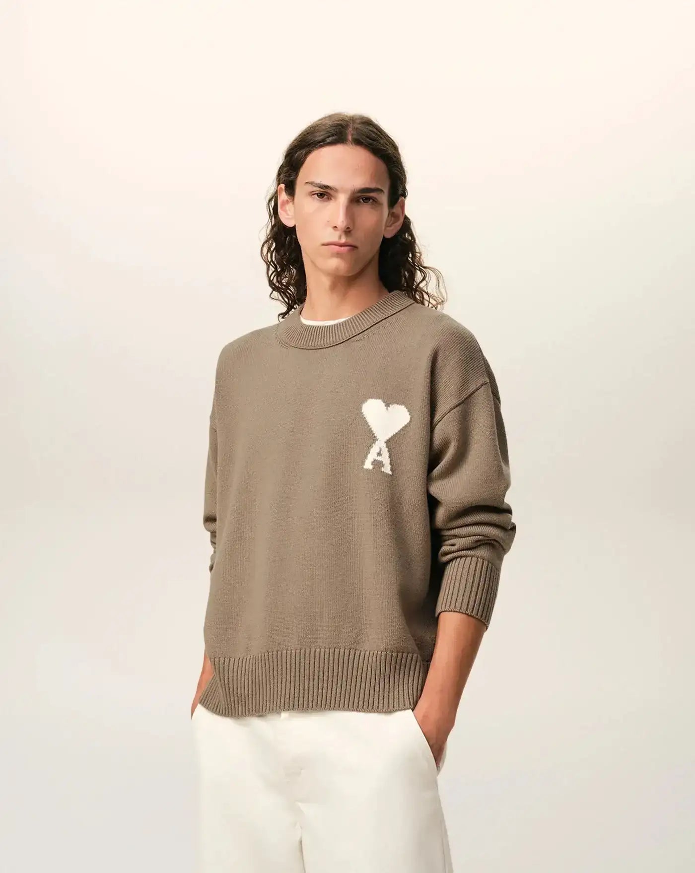 Jersey Ami Paris Big Ami de Coeur UKS859KN0156 A117 AMI PARIS
