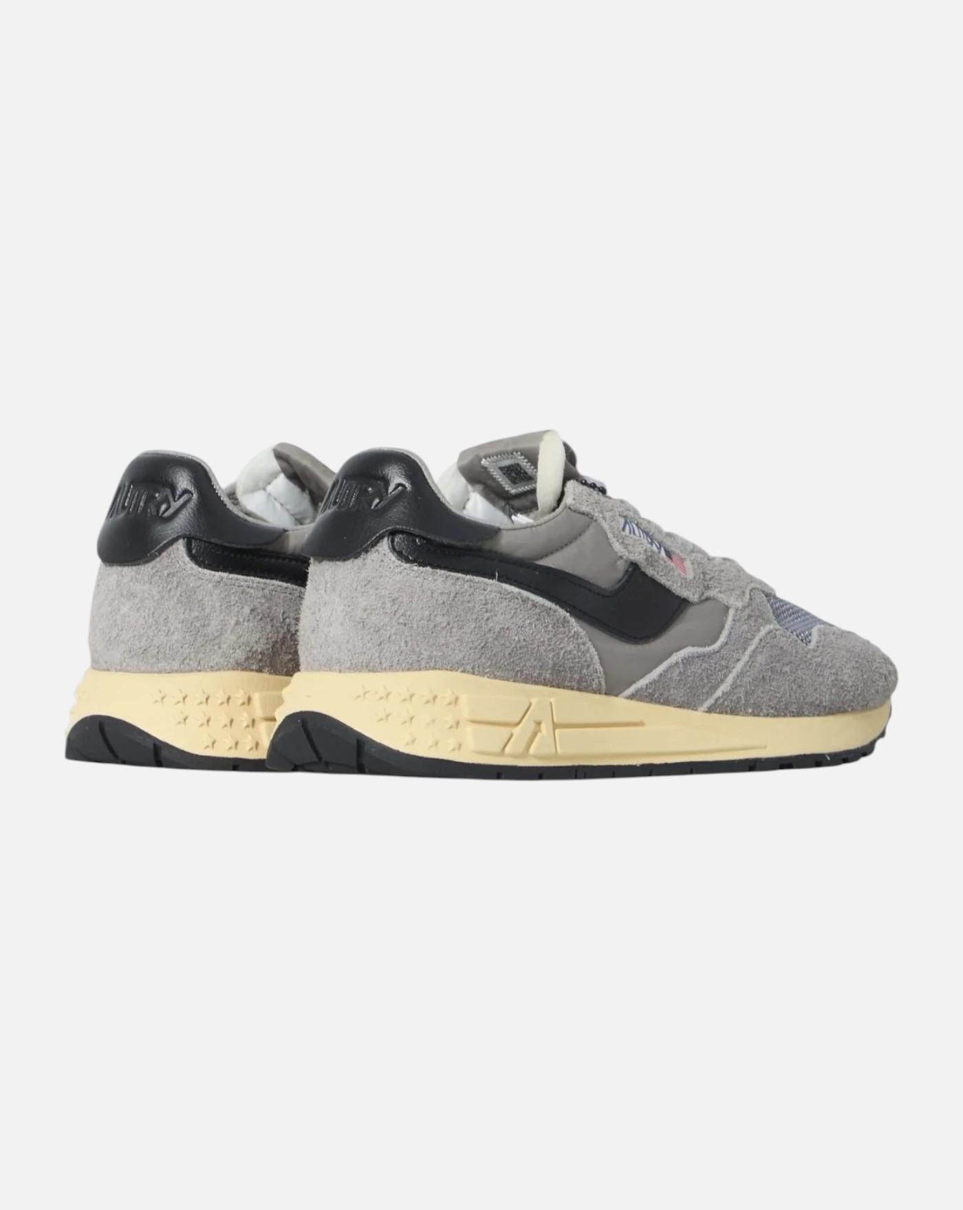 Zapatillas Autry Wwlm UT53 WWLM UT53 PLUMBE/BLACK AUTRY