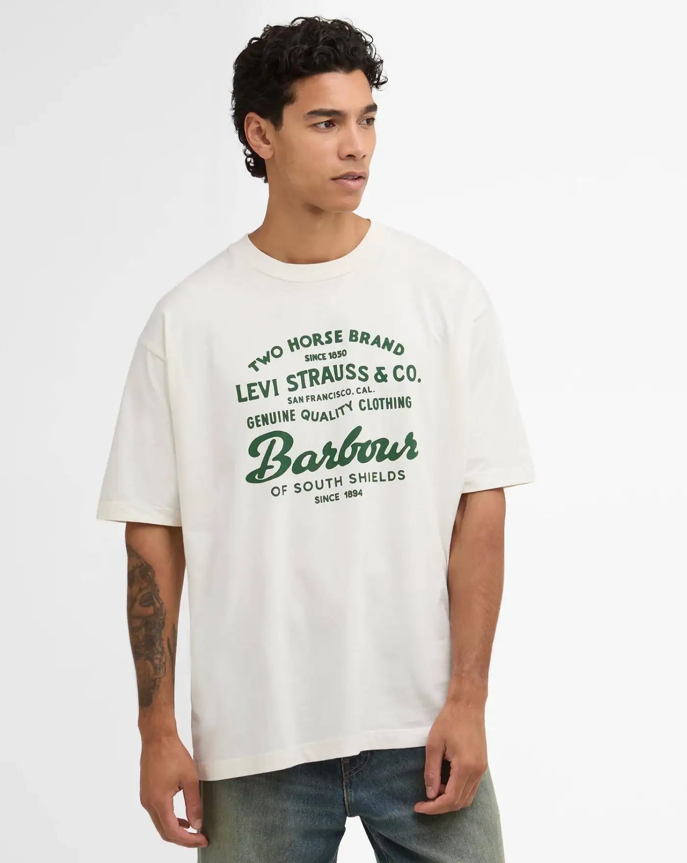 Camiseta Barbour x Levi's Graphic T-Shirt MTS1513WH 32 BARBOUR