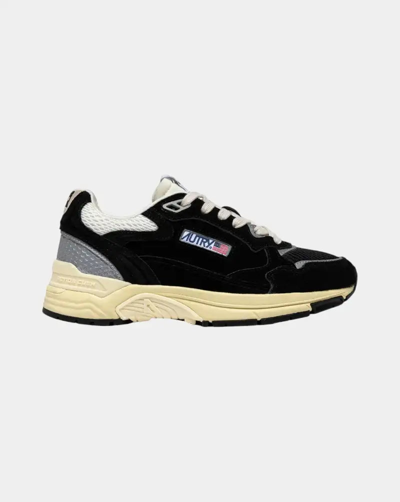Zapatillas Autry Hyperway HYLM UM07 HYLM UM07 BLACK/SILVER AUTRY