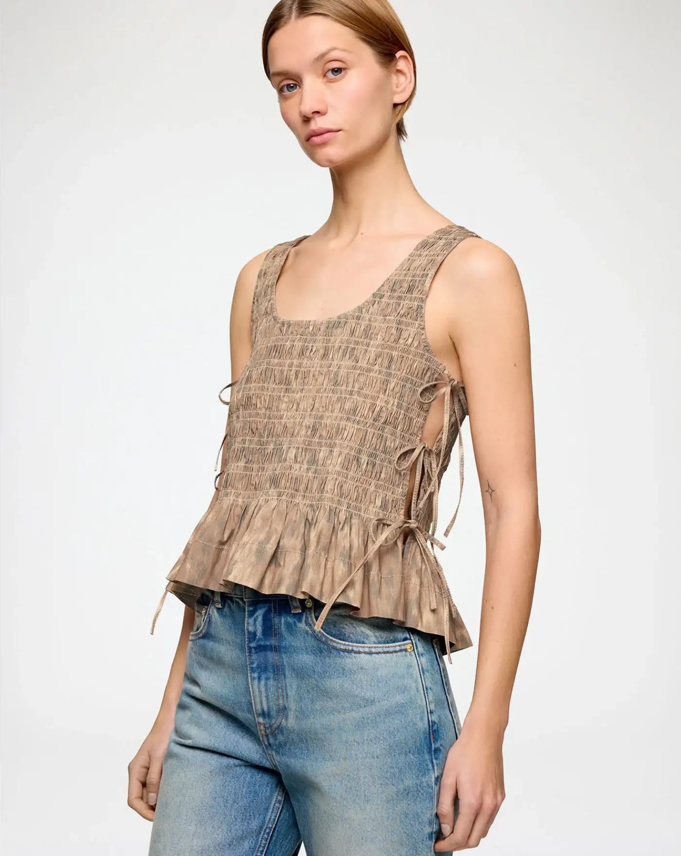 Blusa Ganni Smock Top in Printed Stretch A1040271 ZZZ BURRO GANNI