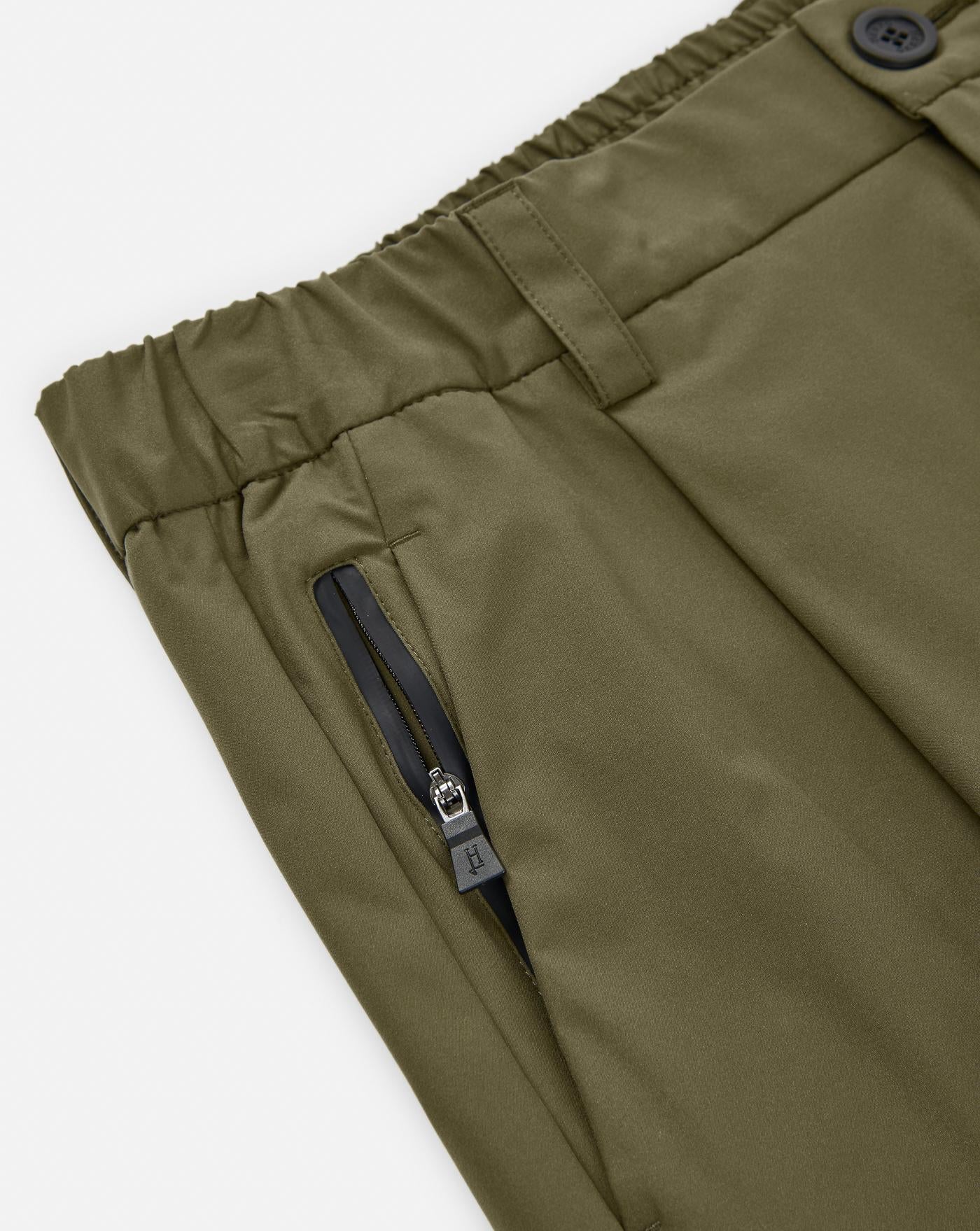 Pantalon Herno Cargo PT000076U 12503Z7400 HERNO