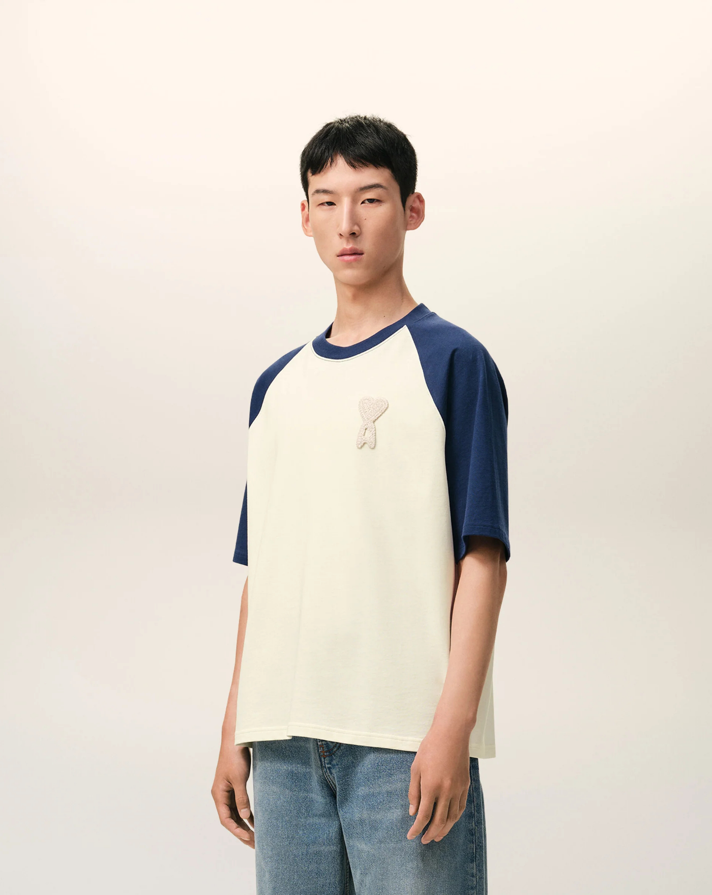 Camiseta Ami Paris Bicolor UTS379726 A027 AMI PARIS