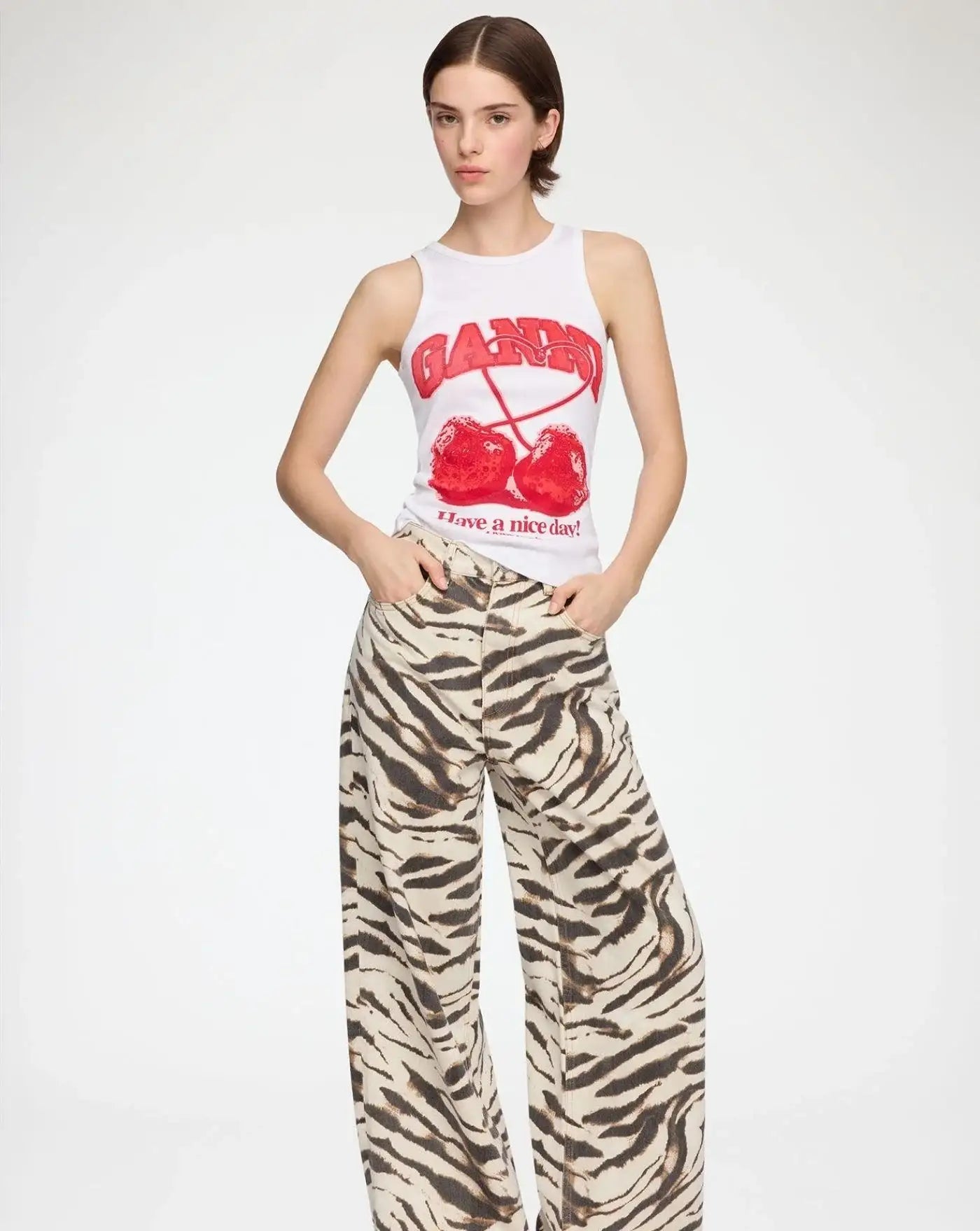 Camiseta Ganni Compact rib jersey tank cherry<BR/> A1040439 151 GANNI